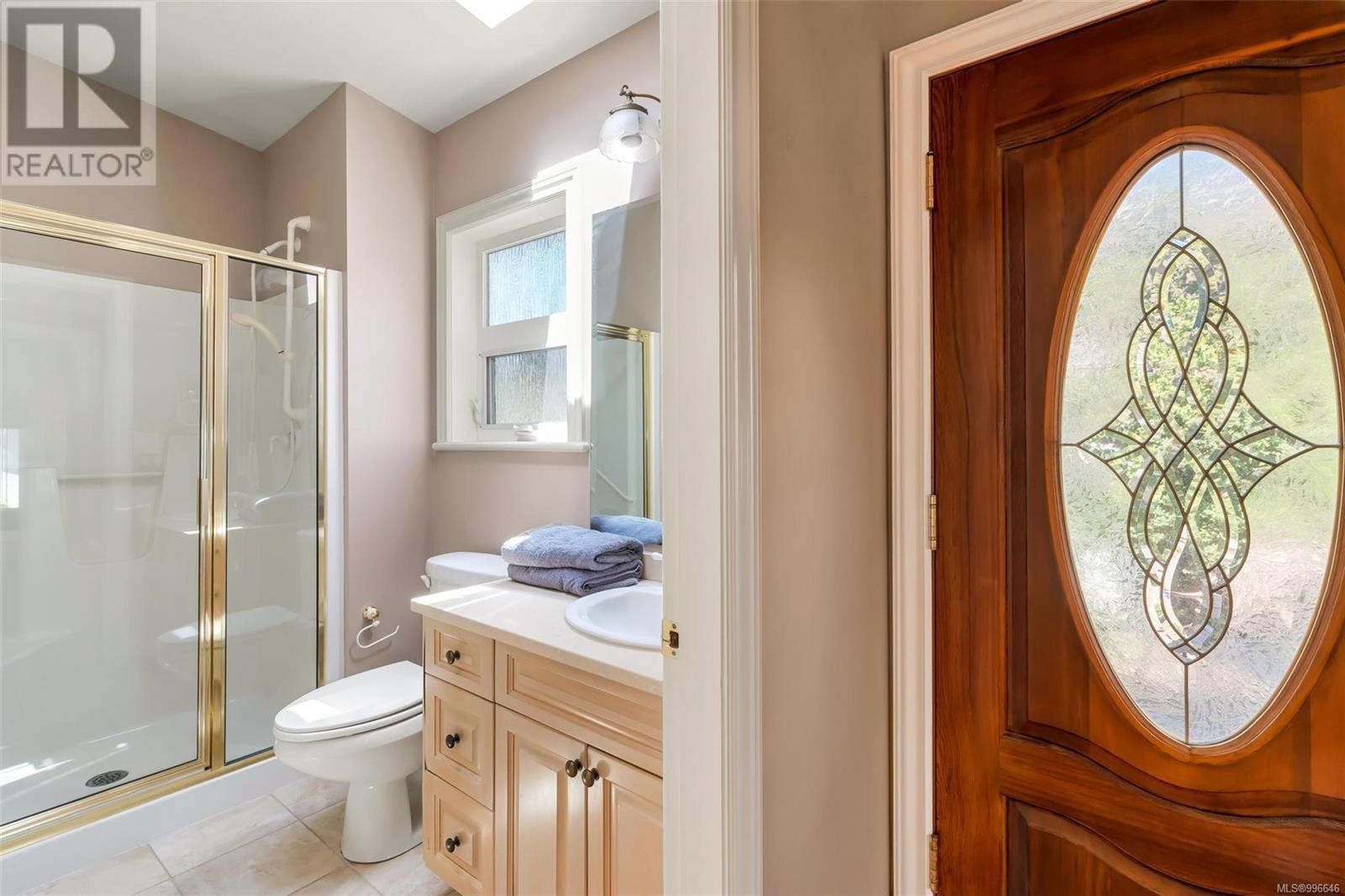 4461 Shore Way, Saanich