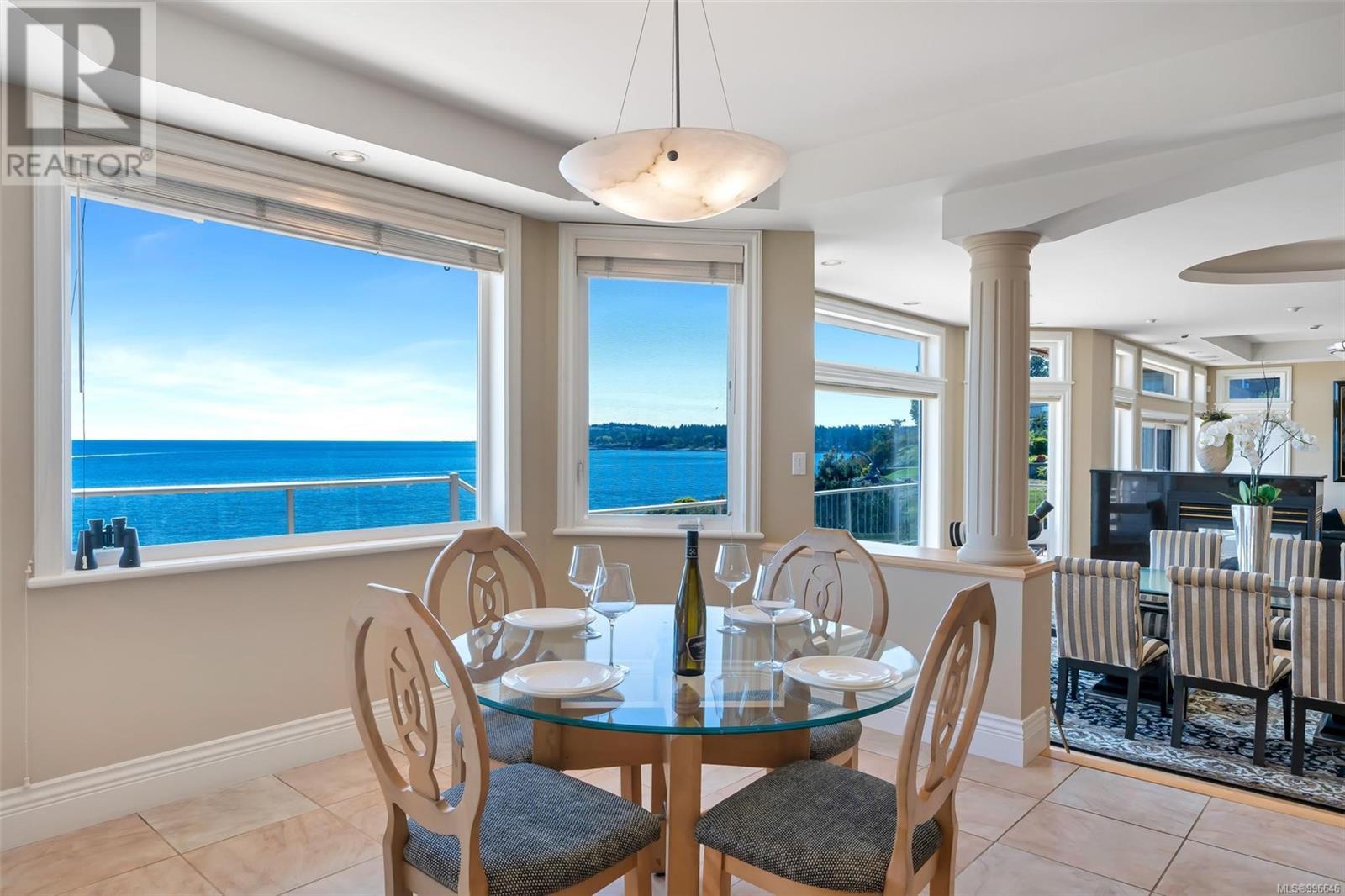  4461 Shore Way, Saanich