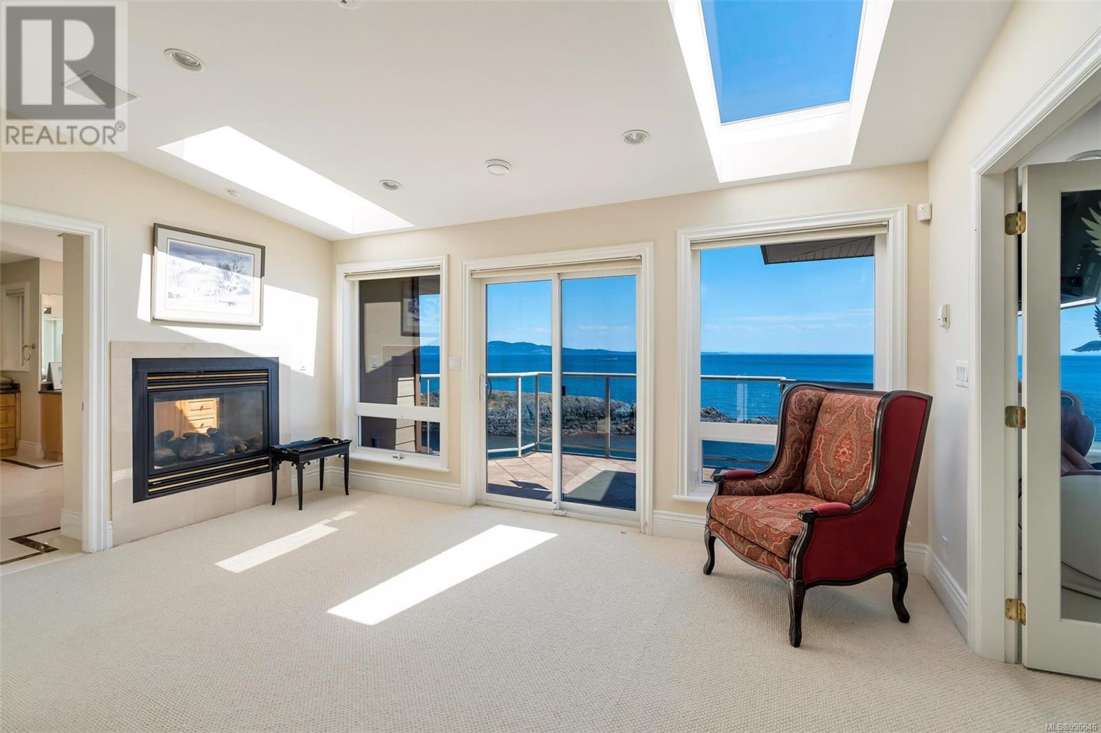  4461 Shore Way, Saanich