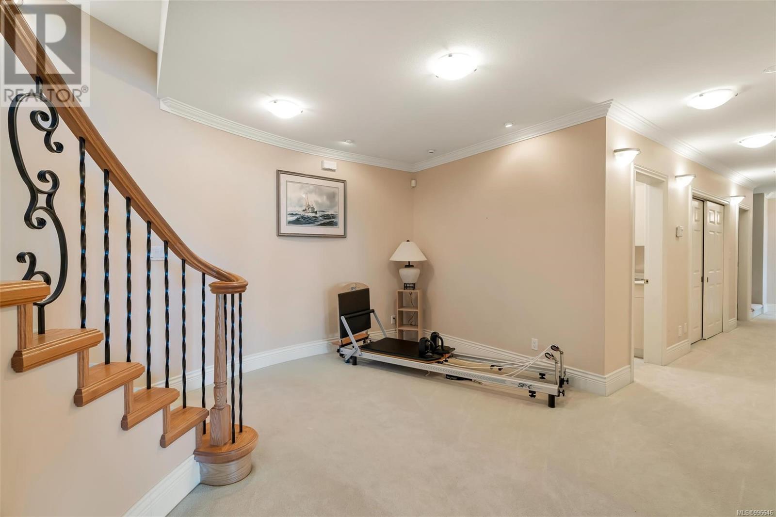  4461 Shore Way, Saanich