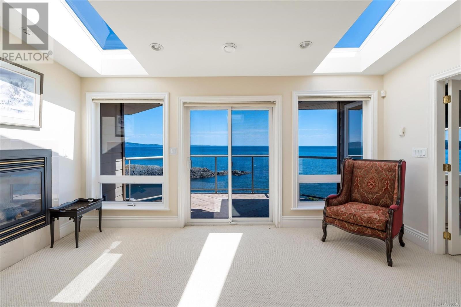 4461 Shore Way, Saanich