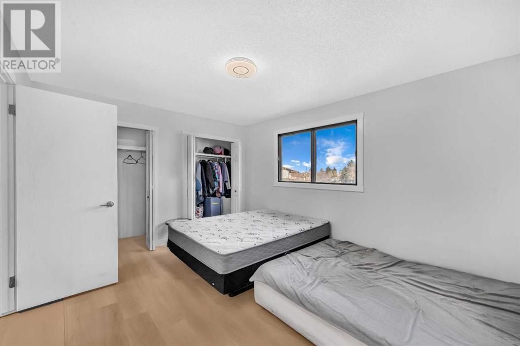 Single Family House for Sale in  Whitehaven Road NE Whitehorn Calgary 