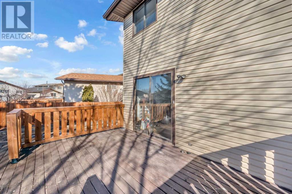 Single Family House for Sale in  Whitehaven Road NE Whitehorn Calgary 