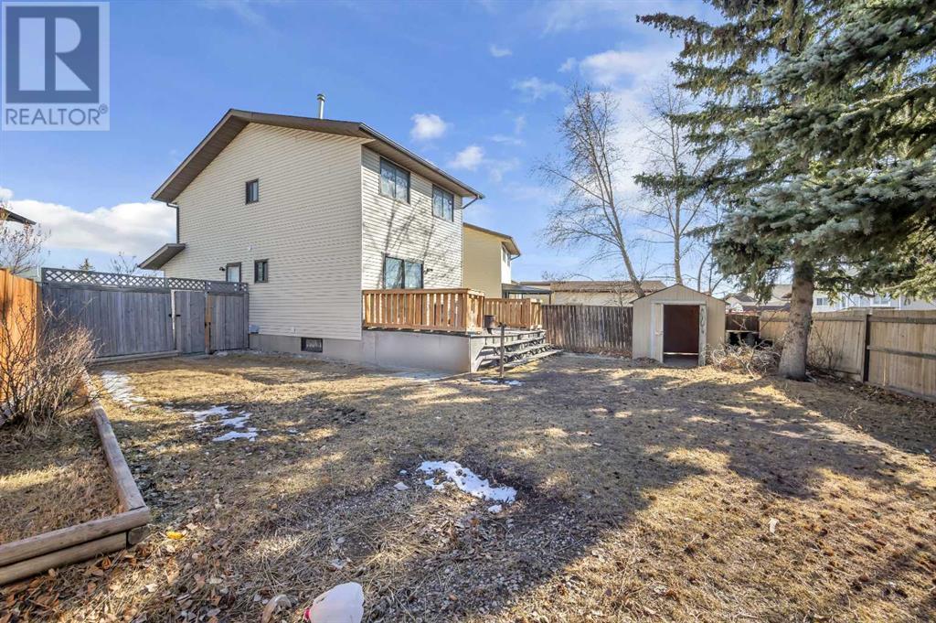 Single Family House for Sale in  Whitehaven Road NE Whitehorn Calgary 