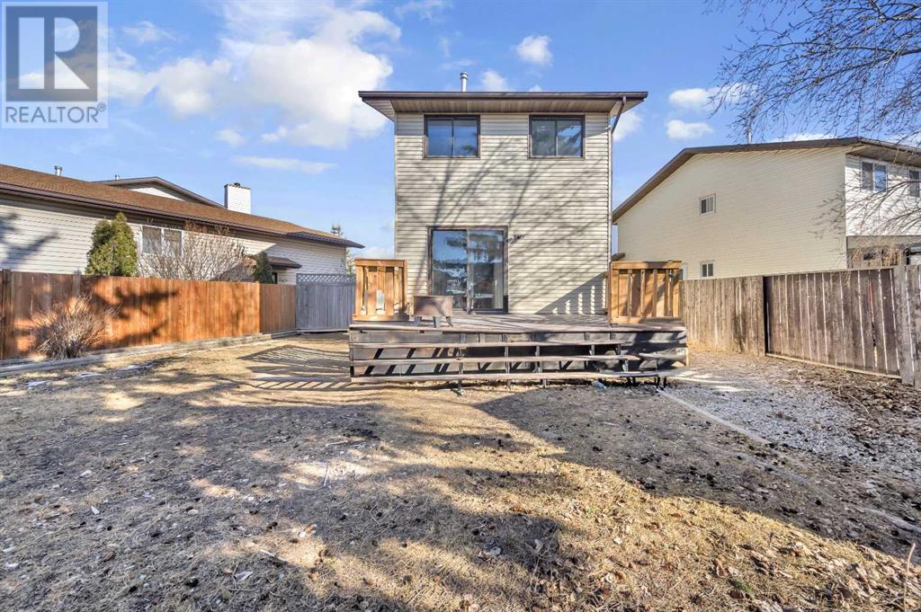 Single Family House for Sale in  Whitehaven Road NE Whitehorn Calgary 