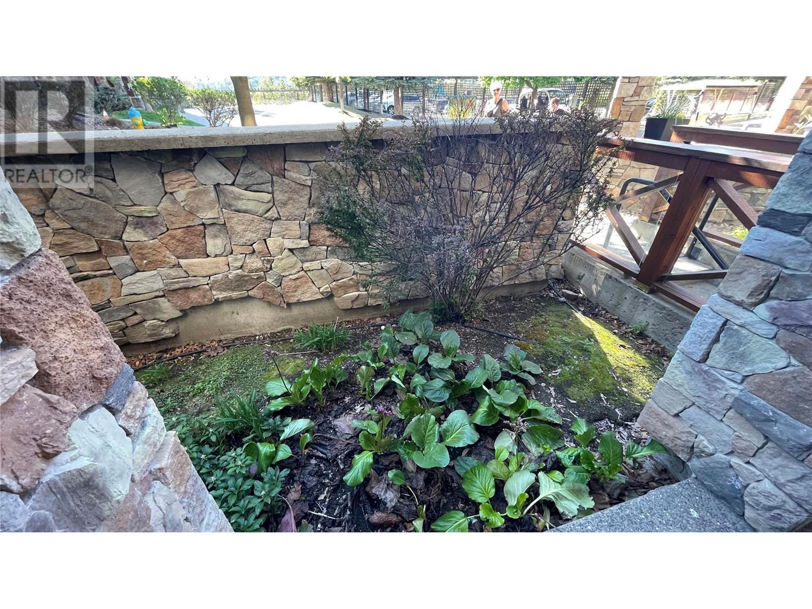 126 105 Village Centre Court, Vernon