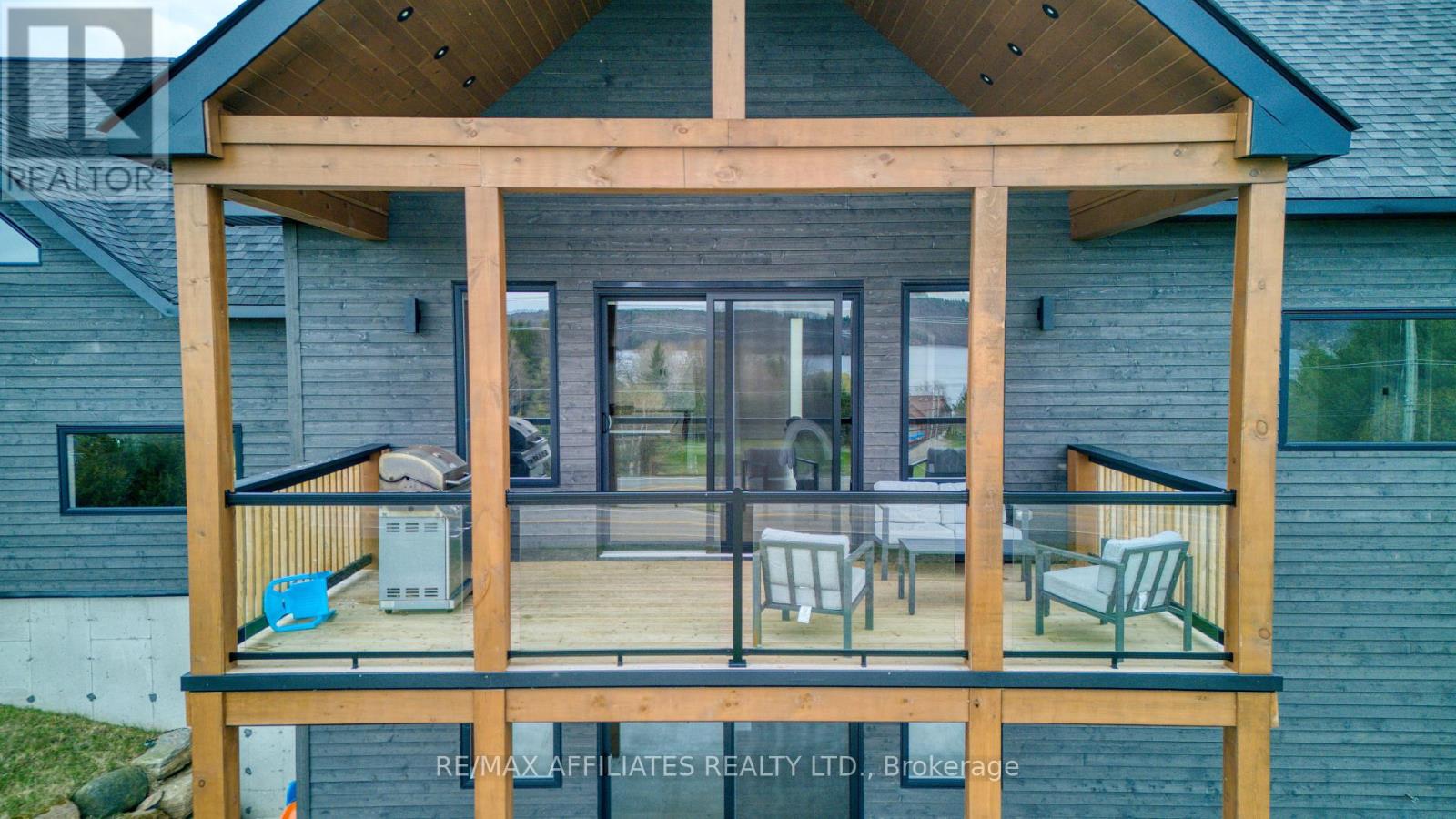 Photo 19 of 48 Trotters Lane, Rideau Lakes ON