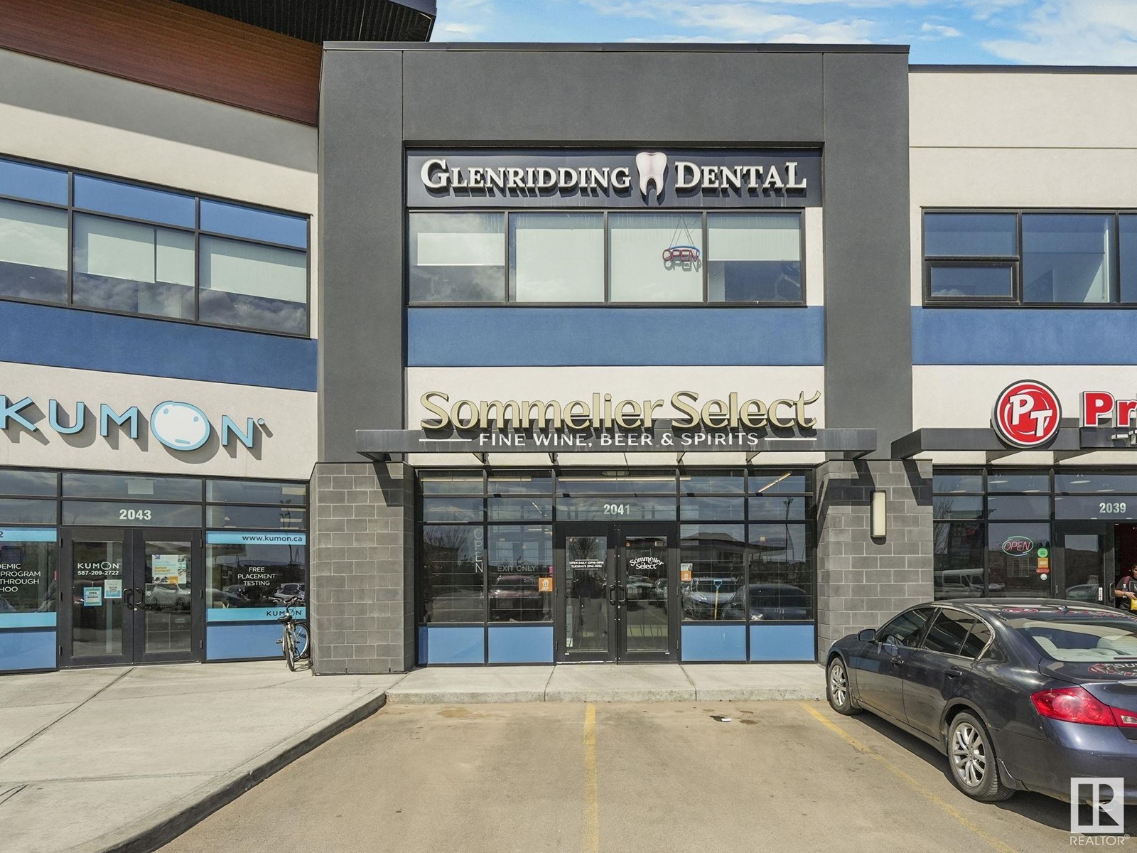 Photo 1 of 2041 163 St Sw, Edmonton AB
