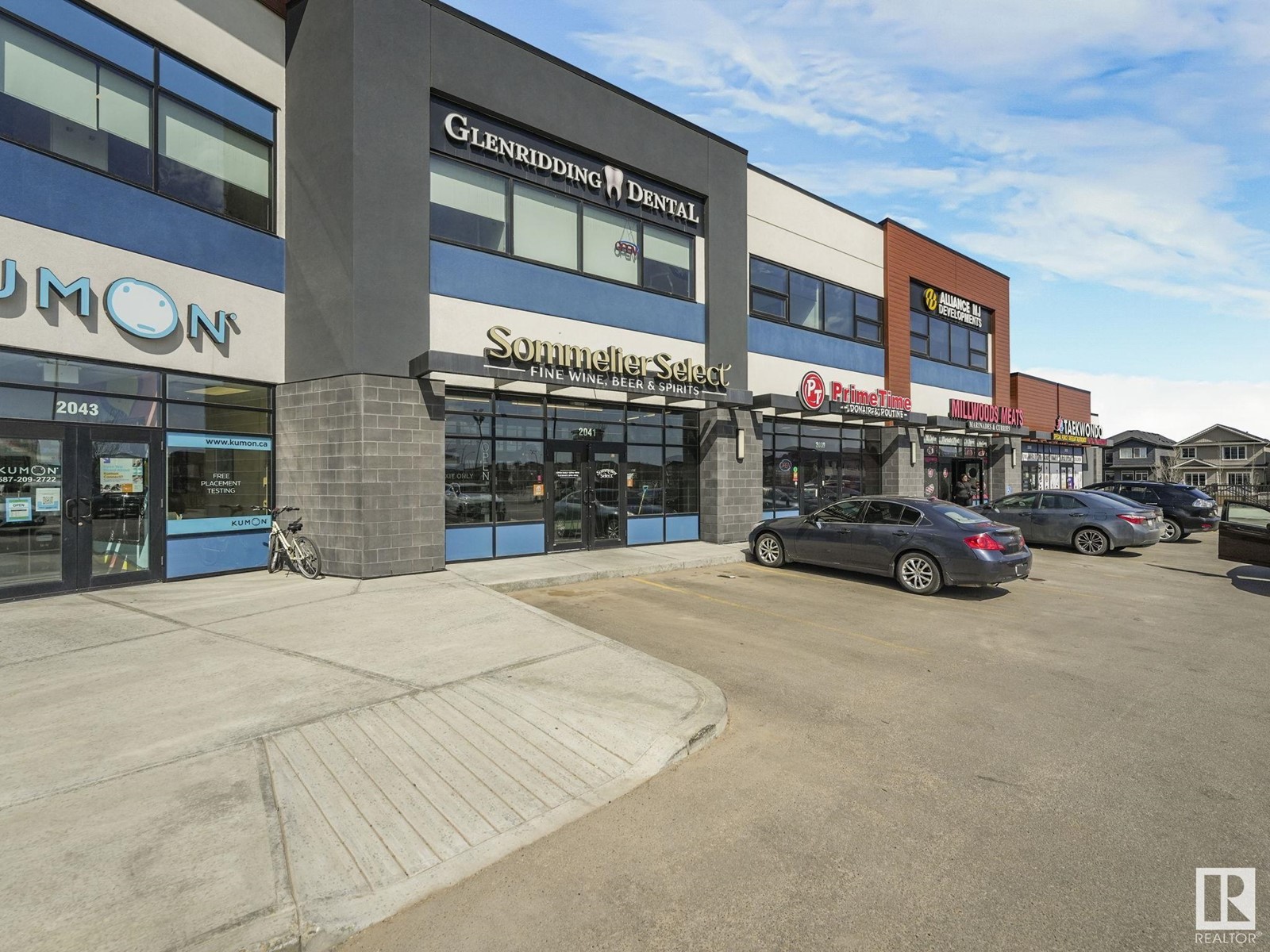 Photo 5 of 2041 163 St Sw, Edmonton AB