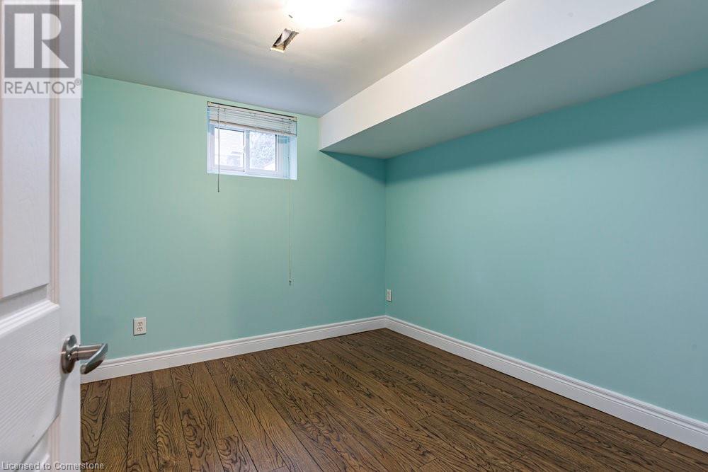 Photo 19 of 1345 Ester Drive, Burlington ON