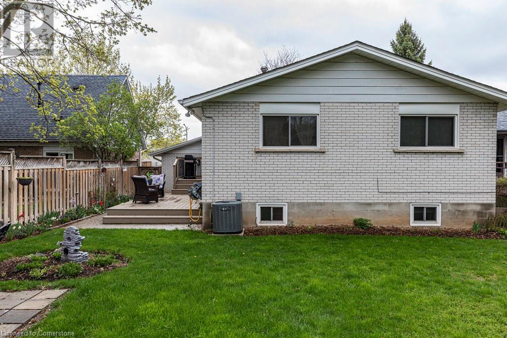 Photo 17 of 1345 Ester Drive, Burlington ON
