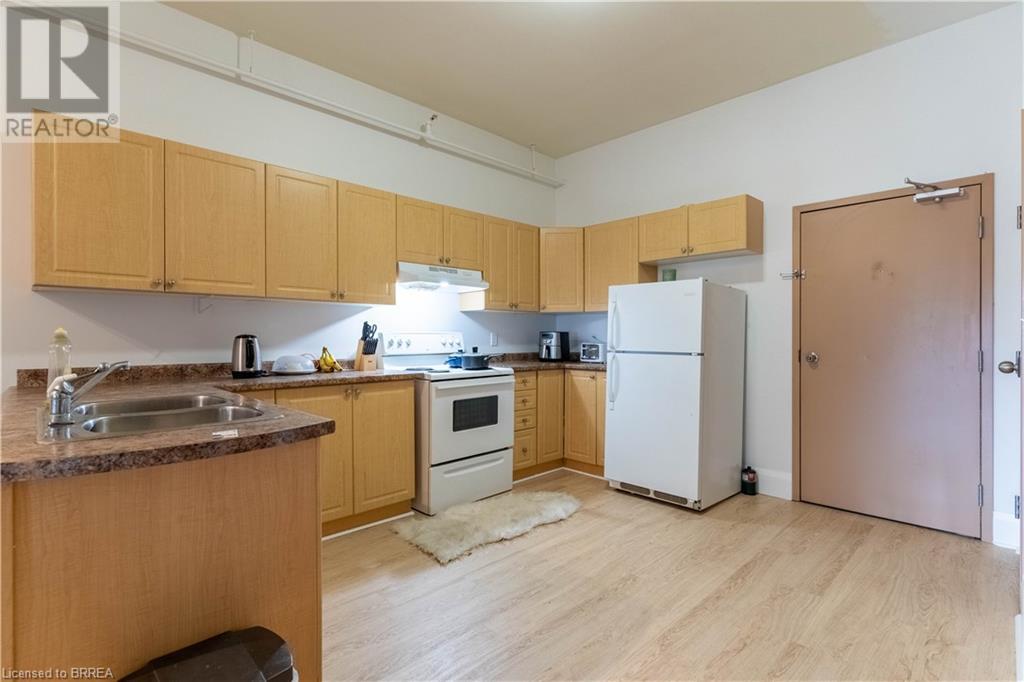 Photo 1 of 150 Colborne Street E Unit 405, Brantford ON