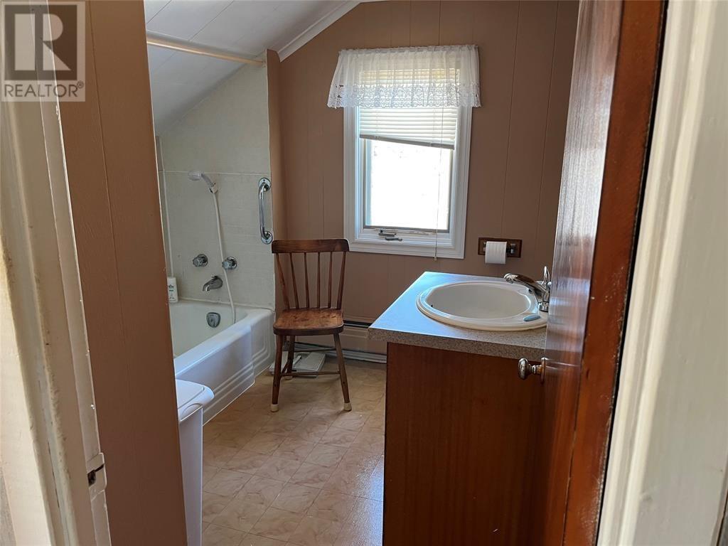 Photo 15 of 147 Conception Bay Highway, Bay Roberts NL