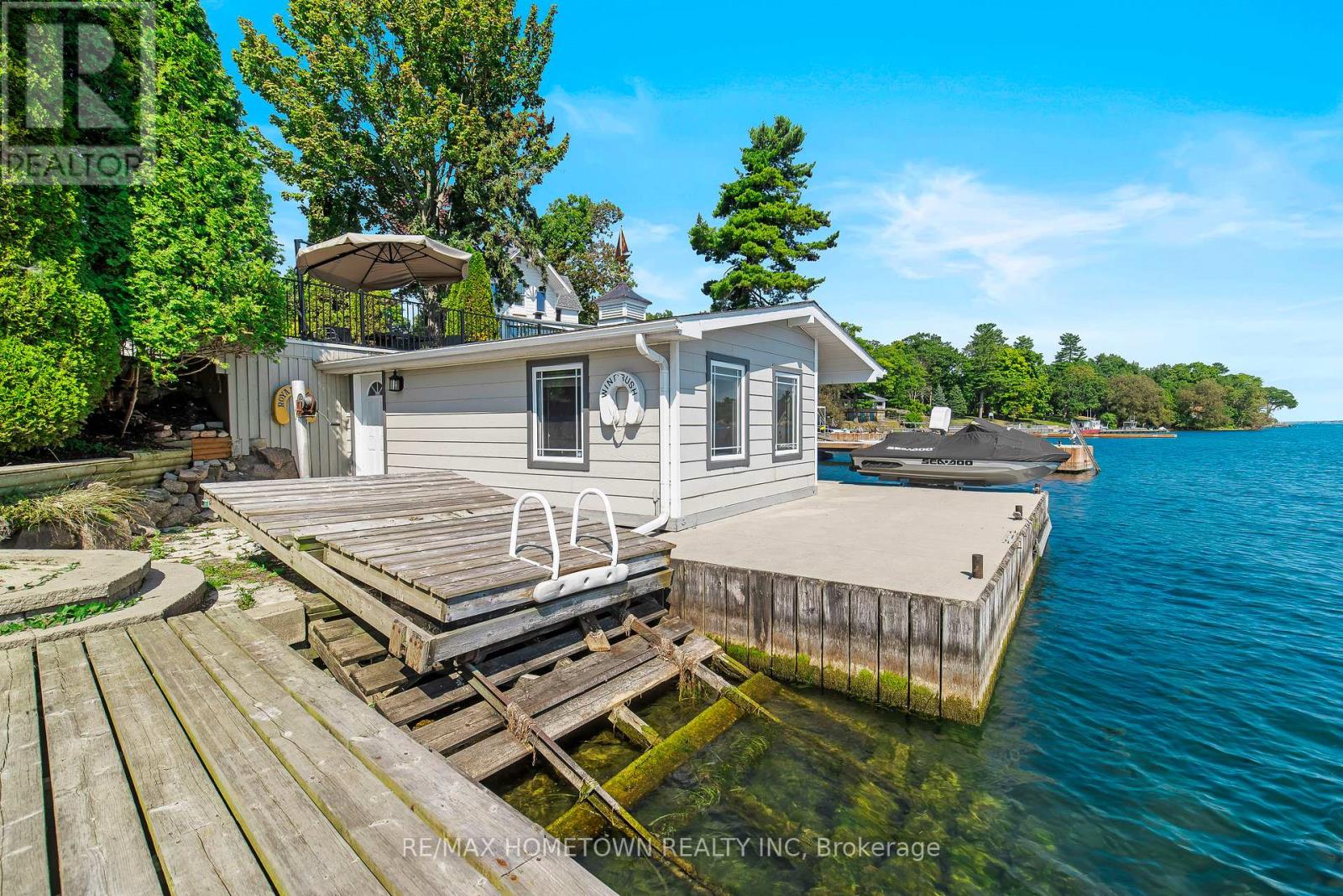 Photo 12 of 9 Bayview Road, Brockville ON