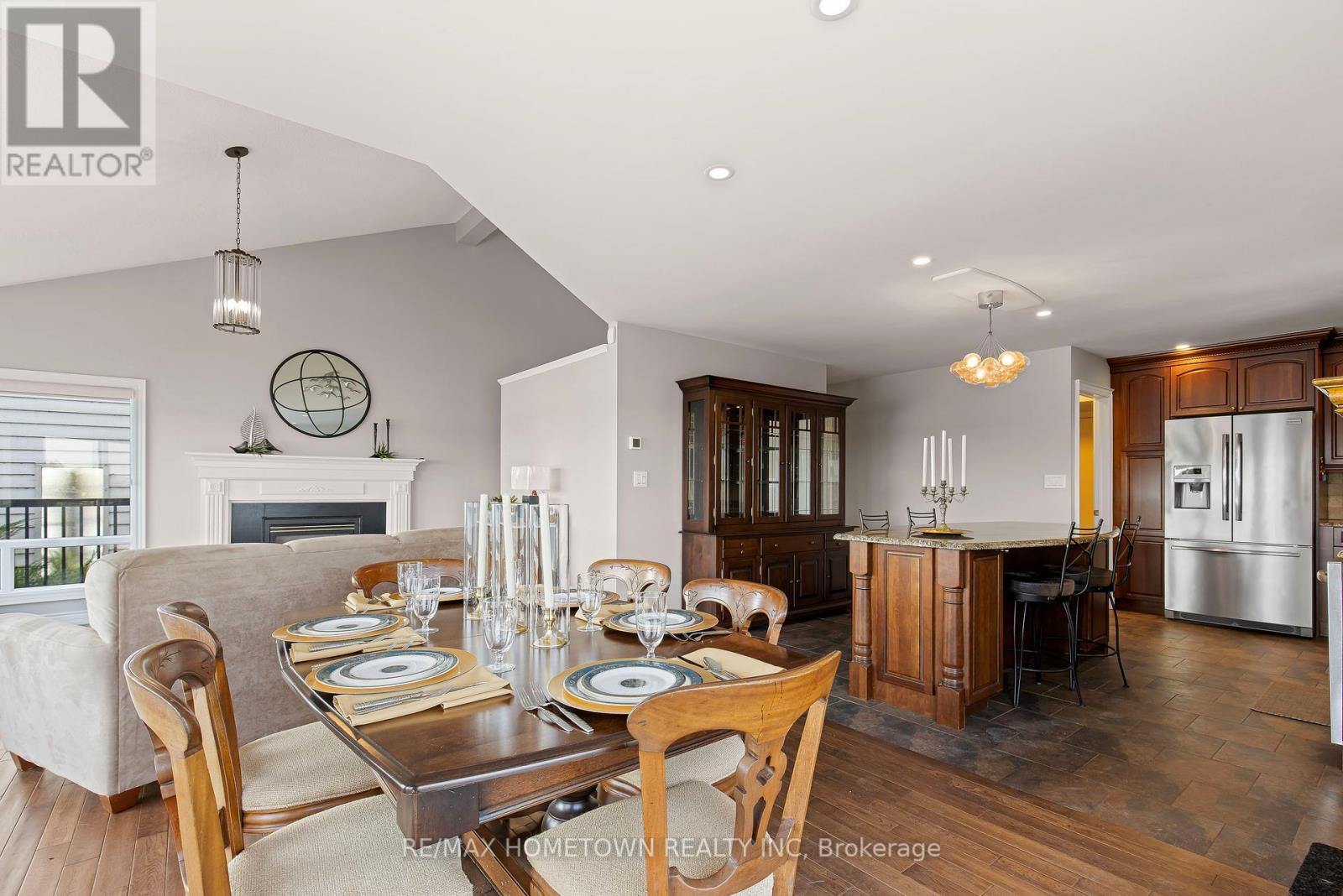 Photo 22 of 9 Bayview Road, Brockville ON