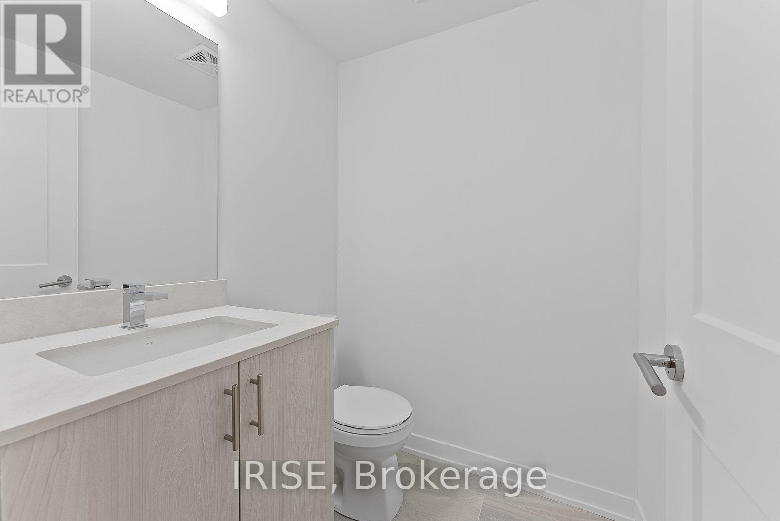 Photo 8 of 311 485 Logan Avenue S, Toronto ON