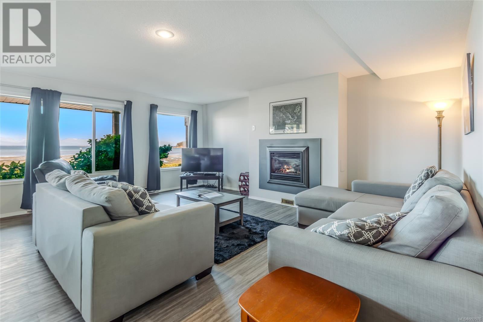 309 1165 Resort Dr, Parksville real estate listing 992976