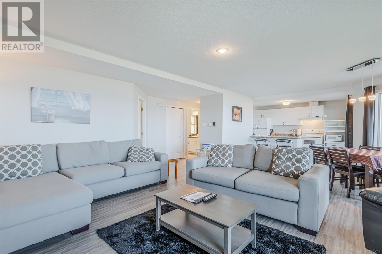 309 1165 Resort Dr, Parksville real estate listing 992976