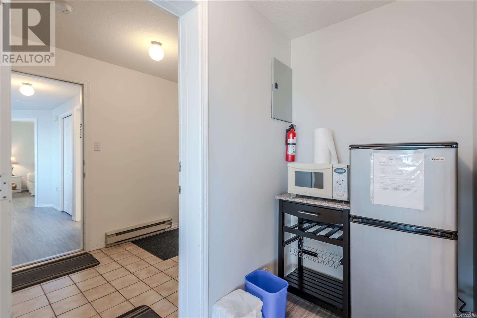 309 1165 Resort Dr, Parksville real estate listing 992976