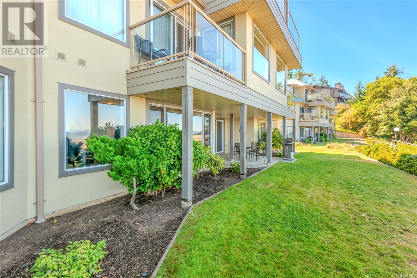 309 1165 Resort Dr, Parksville real estate listing 992976