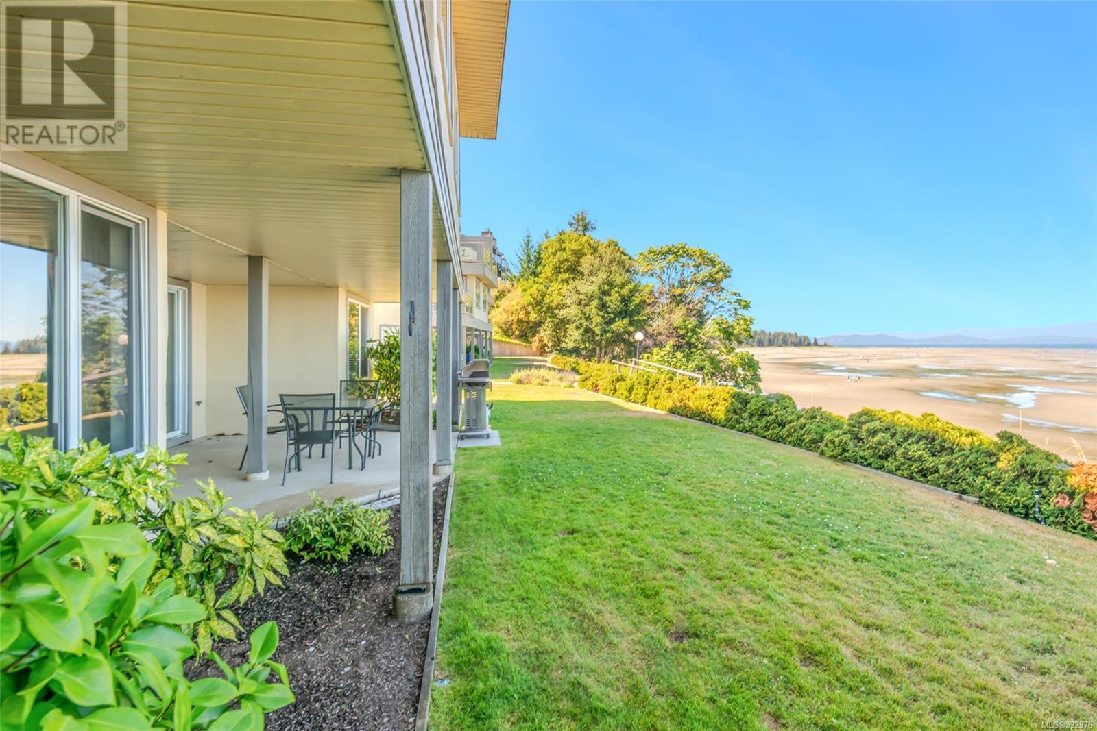 309 1165 Resort Dr, Parksville real estate listing 992976
