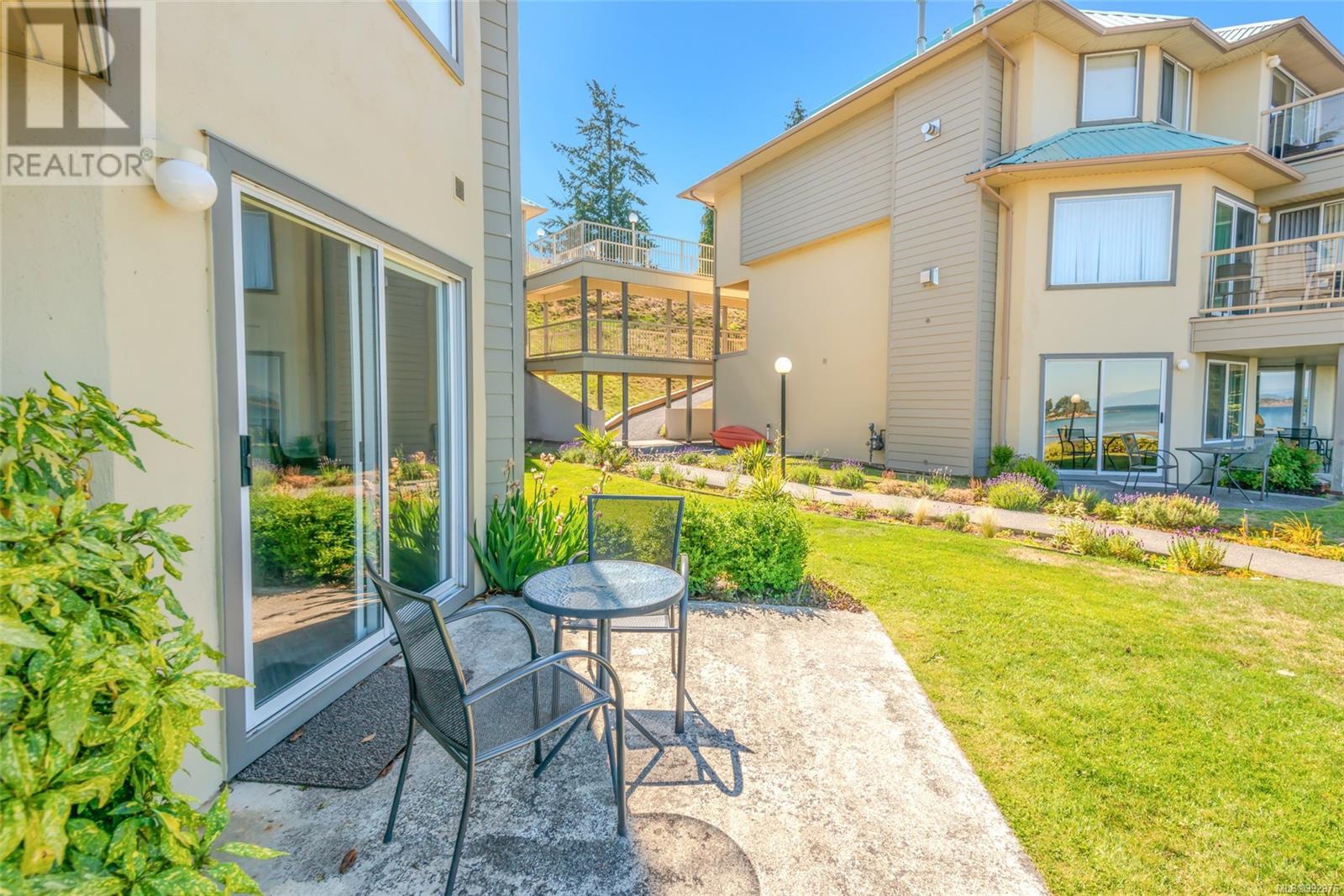 309 1165 Resort Dr, Parksville real estate listing 992976