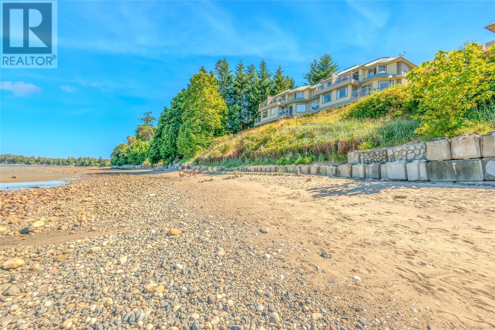 309 1165 Resort Dr, Parksville real estate listing 992976