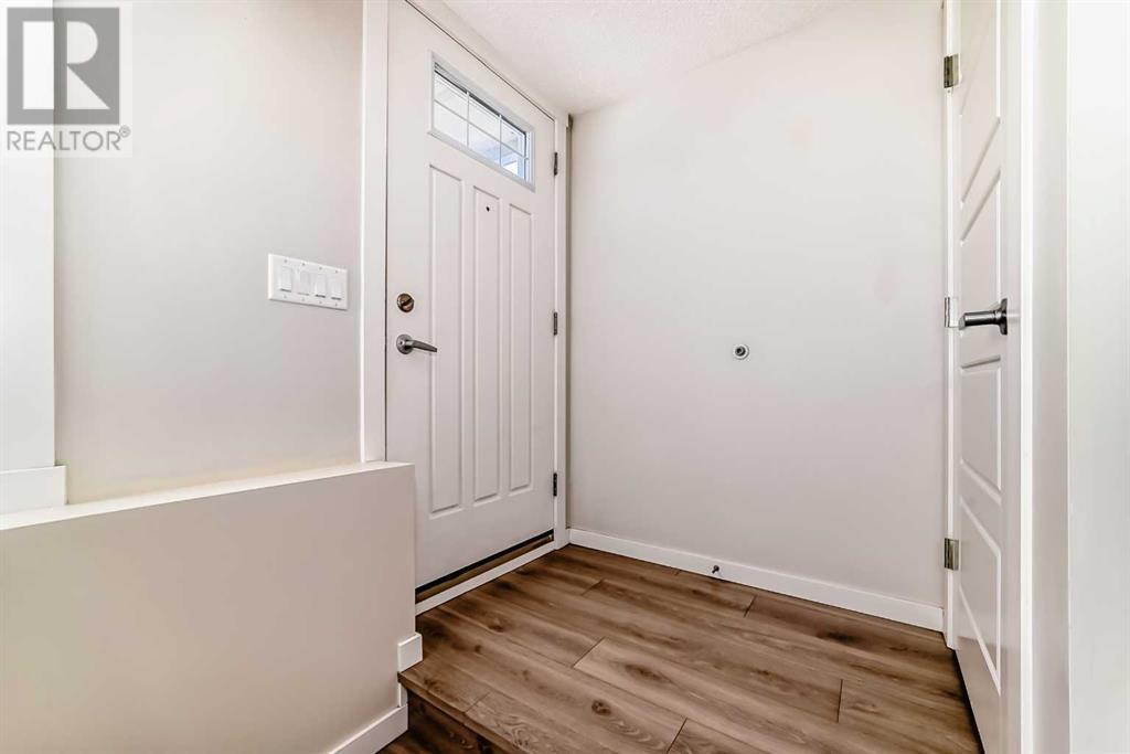 Single Family House for Sale in  Cranbrook Square SE Cranston Calgary 