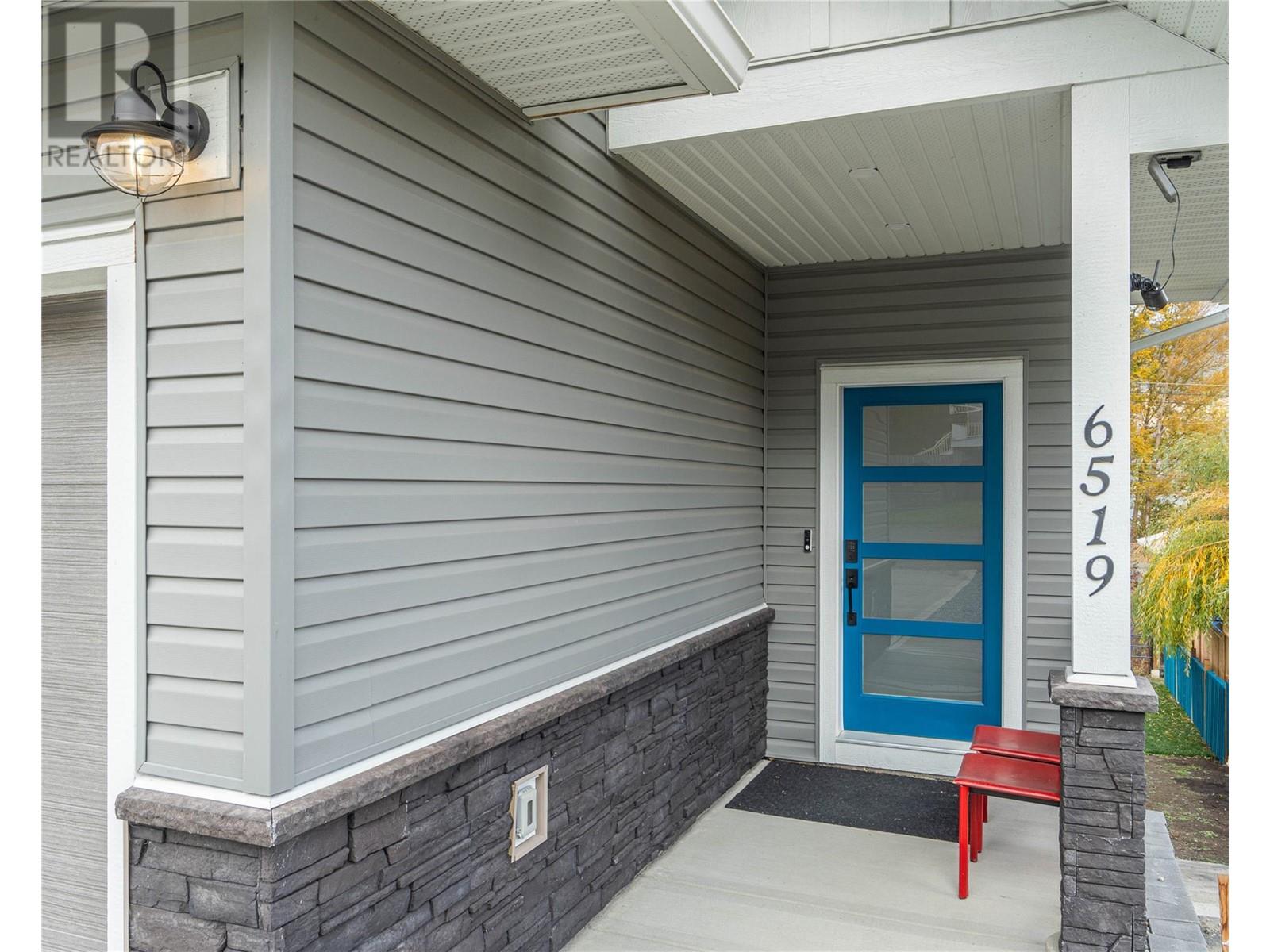 Photo 4 of 6519 Savona Access Road, Kamloops BC