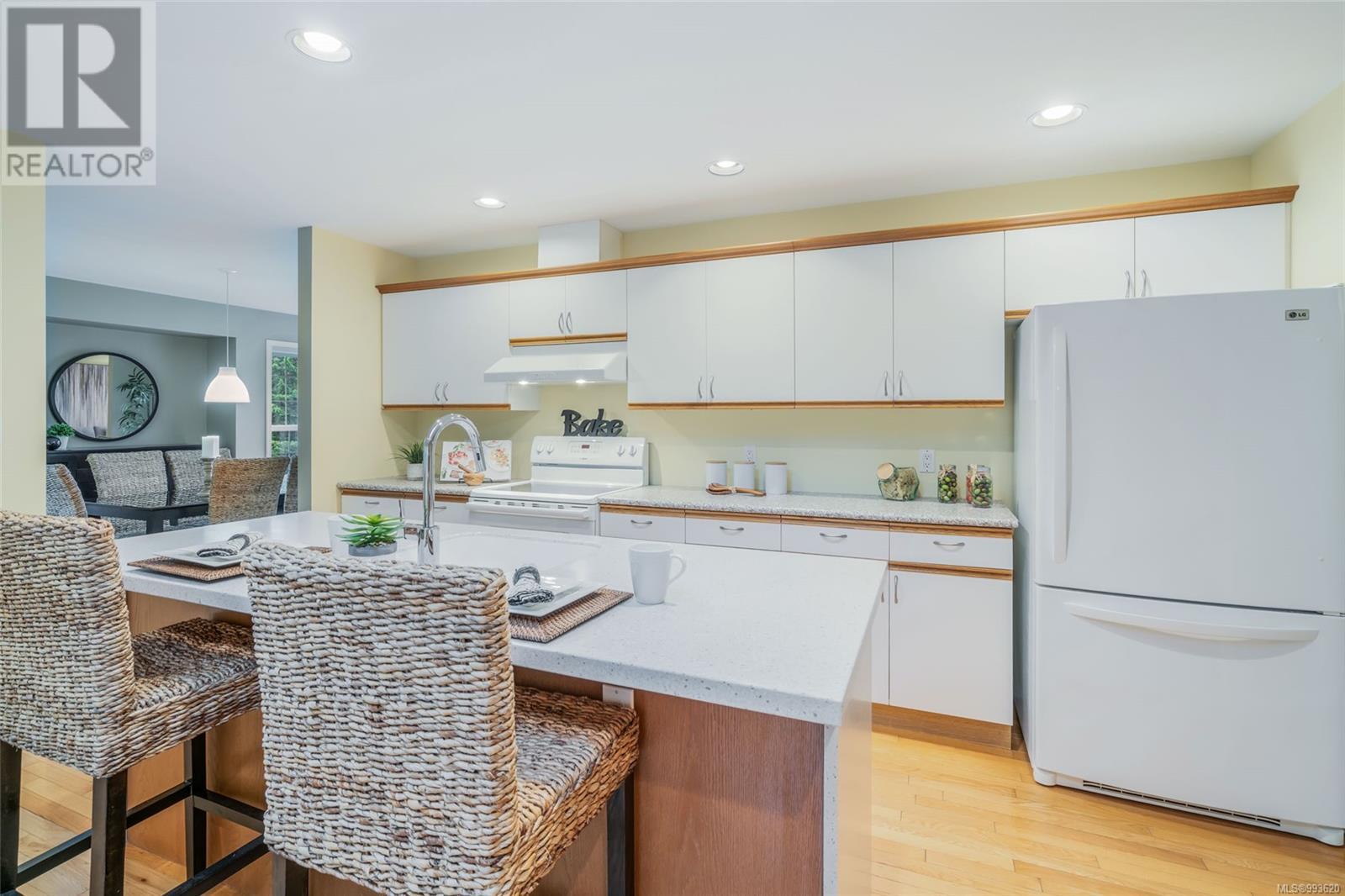 3329 Rockhampton Rd, Nanoose Bay