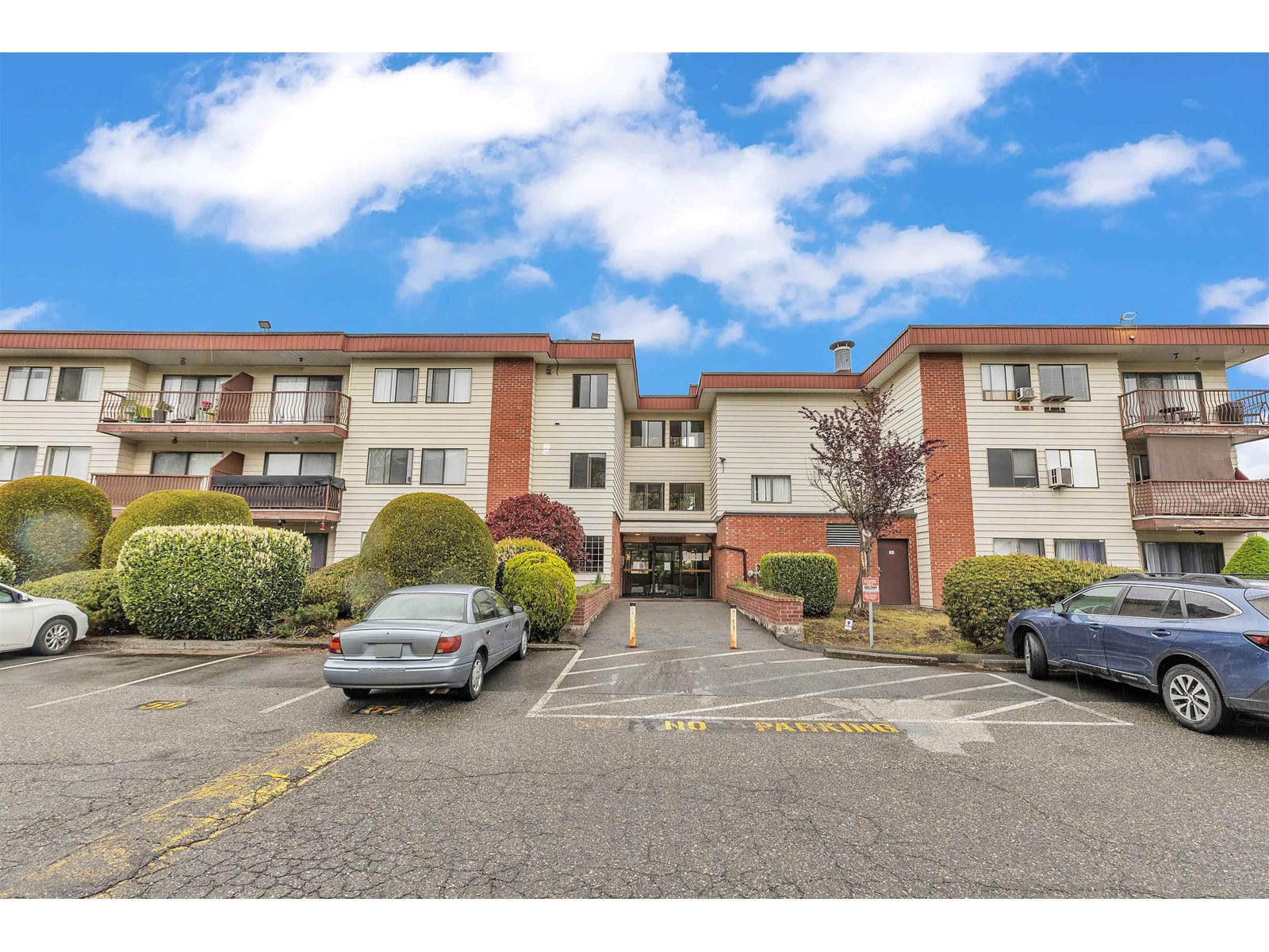 108 1909 SALTON ROAD, Abbotsford