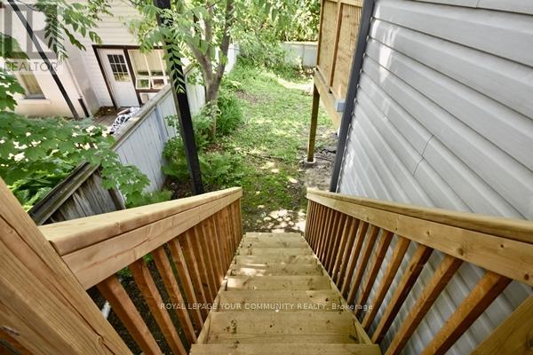 246 MISSISSAUGA STREET W - 27