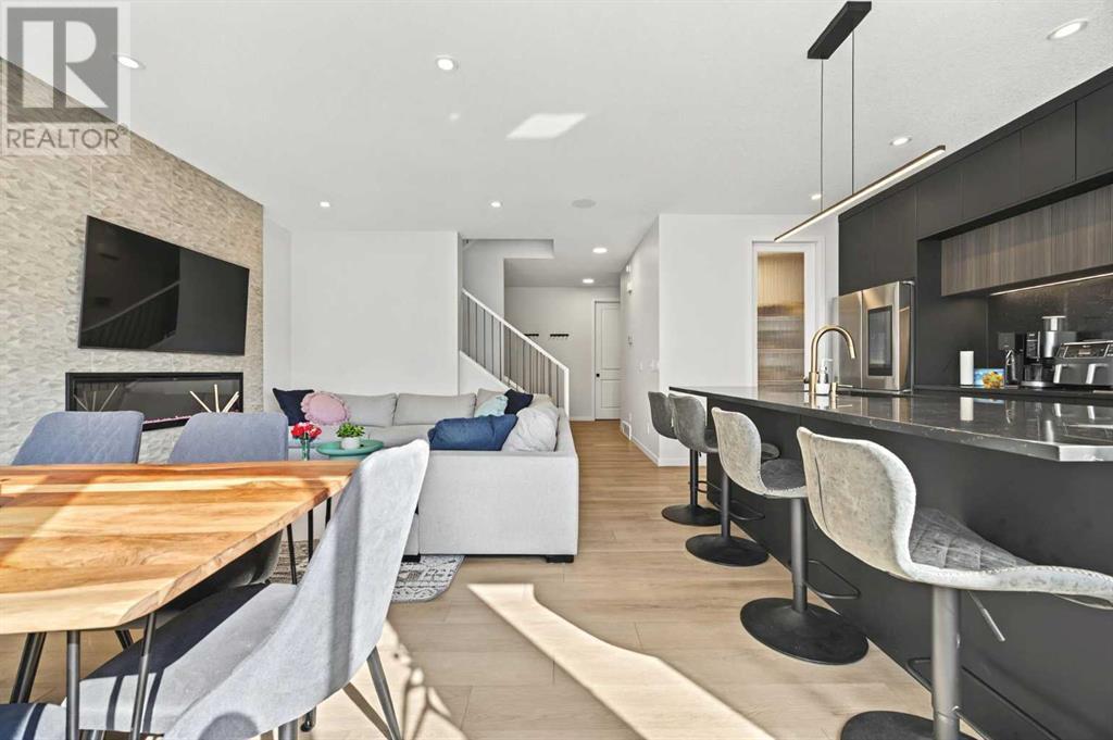Single Family House for Sale in  Edith Crescent NW Glacier Ridge Calgary 
