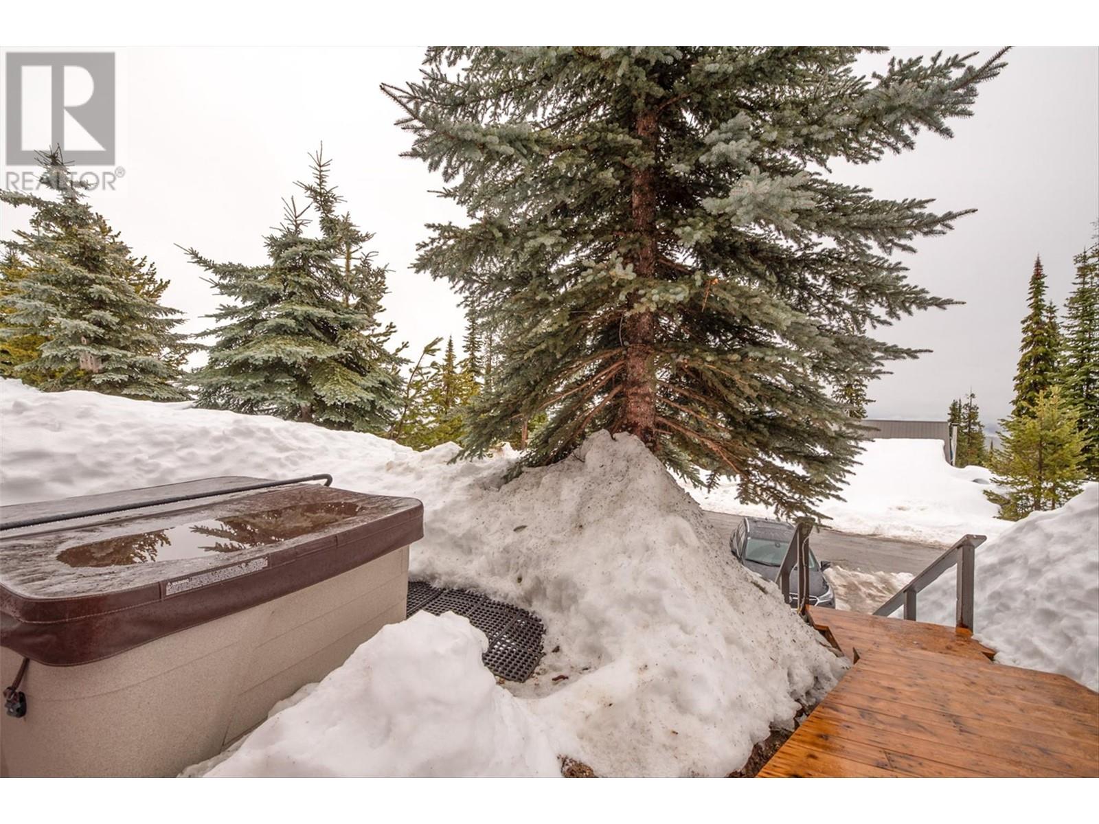 116D 5977 Snow Pines Crescent, Big White