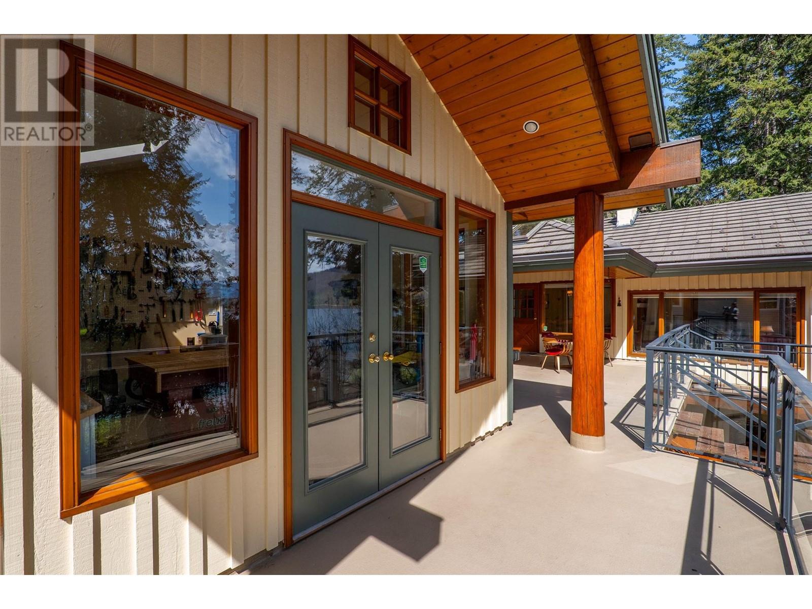 3 4498 Squilax-Anglemont Road, Scotch Creek