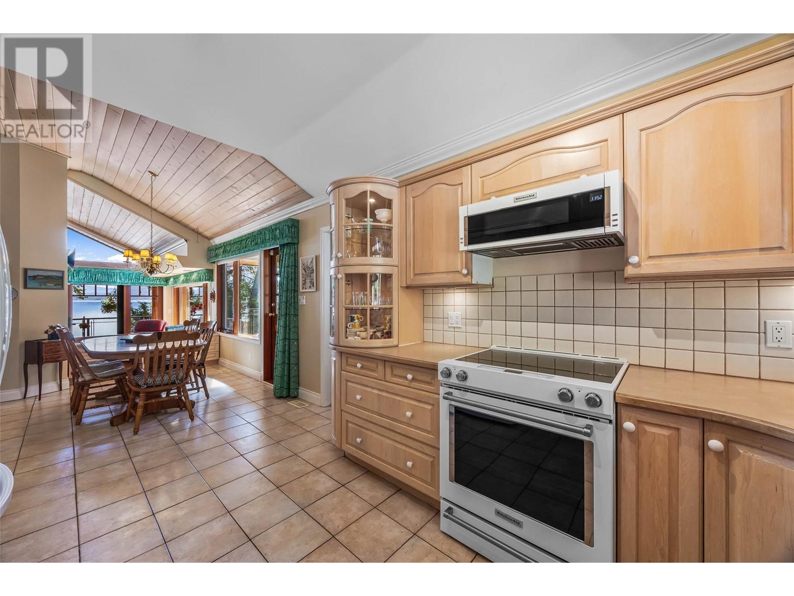 3 4498 Squilax-Anglemont Road, Scotch Creek