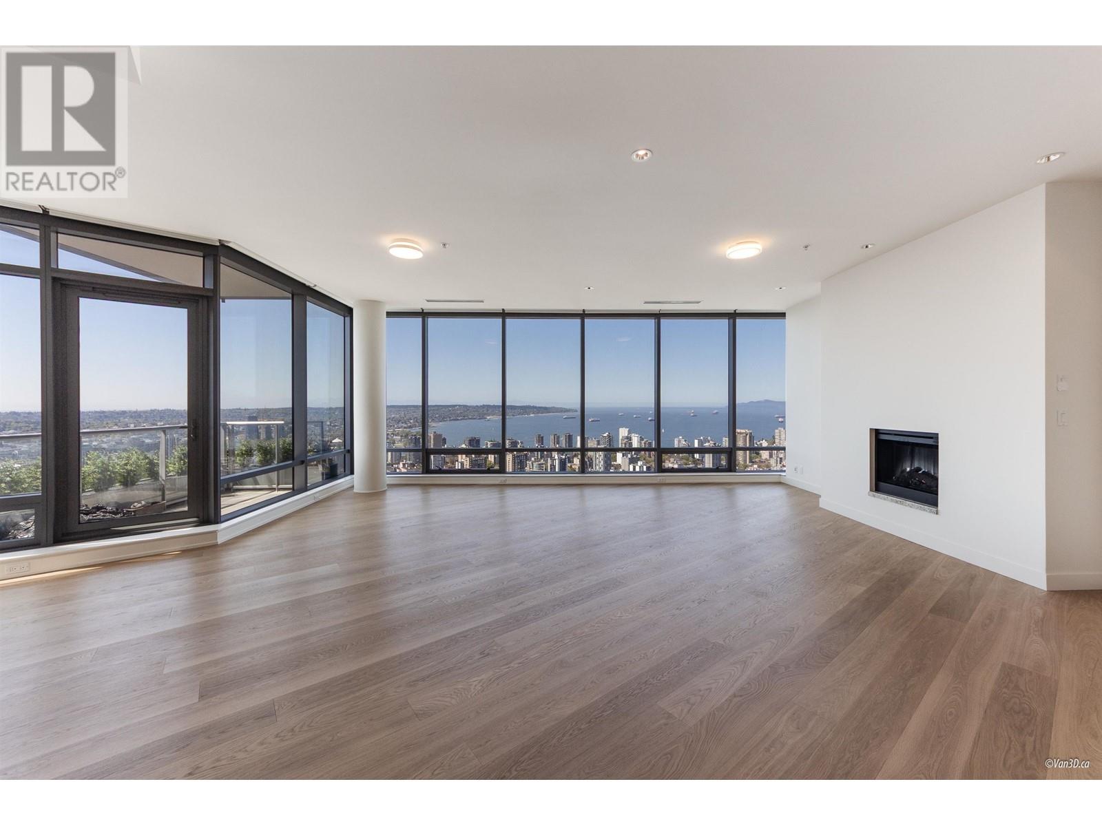 Photo 3 of 4704 1128 W Georgia Street, Vancouver BC