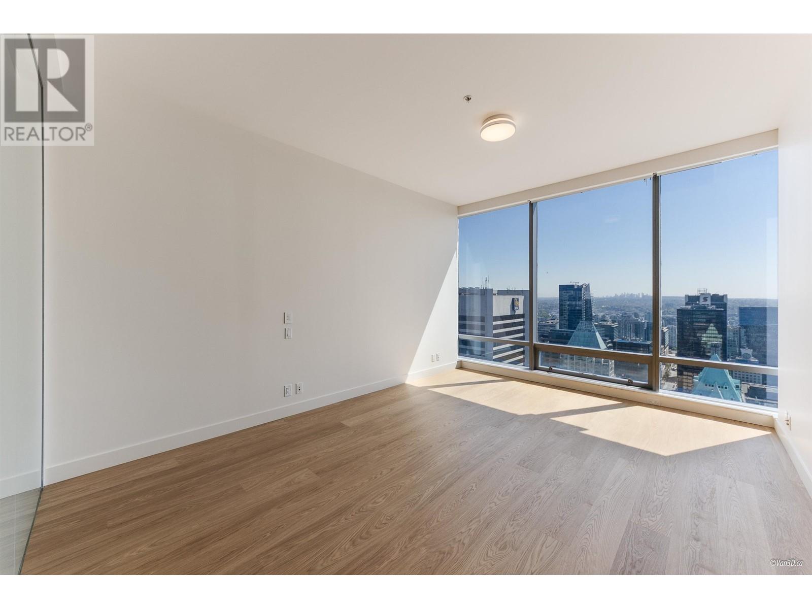 Photo 7 of 4704 1128 W Georgia Street, Vancouver BC
