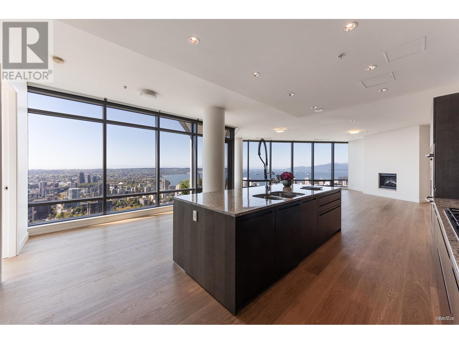 Photo 6 of 4704 1128 W Georgia Street, Vancouver BC