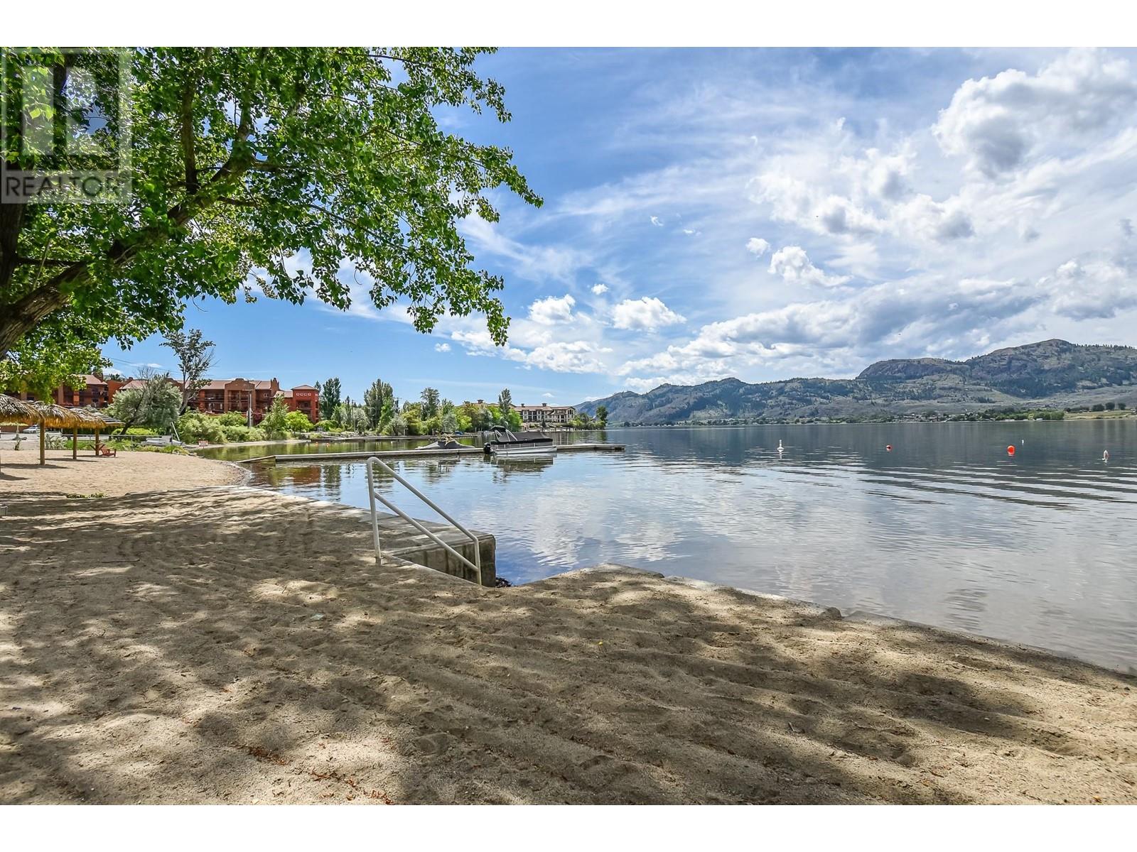 35 5005 LAKESHORE Drive, Osoyoos
