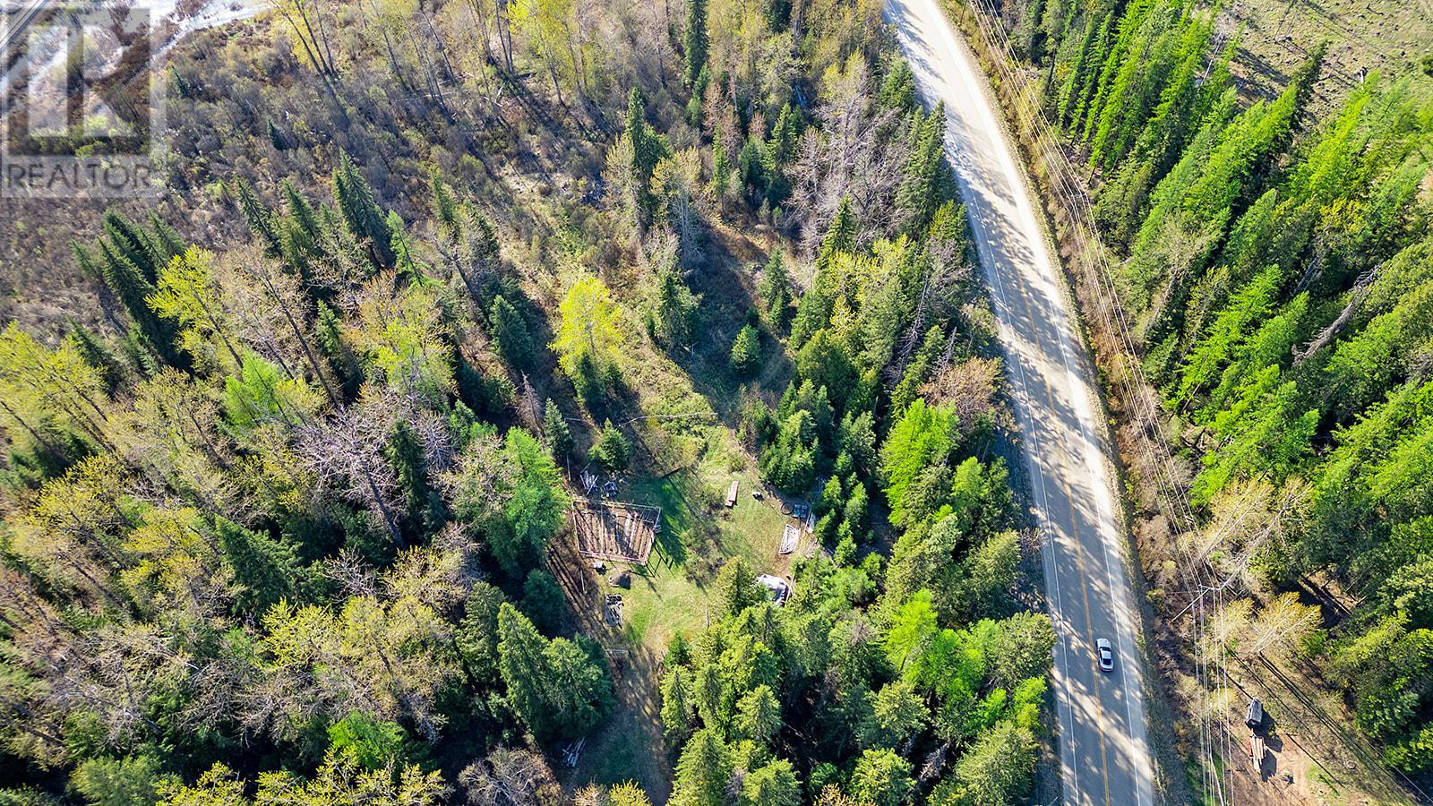 DL4592 Highway 3 Highway, Kitchener