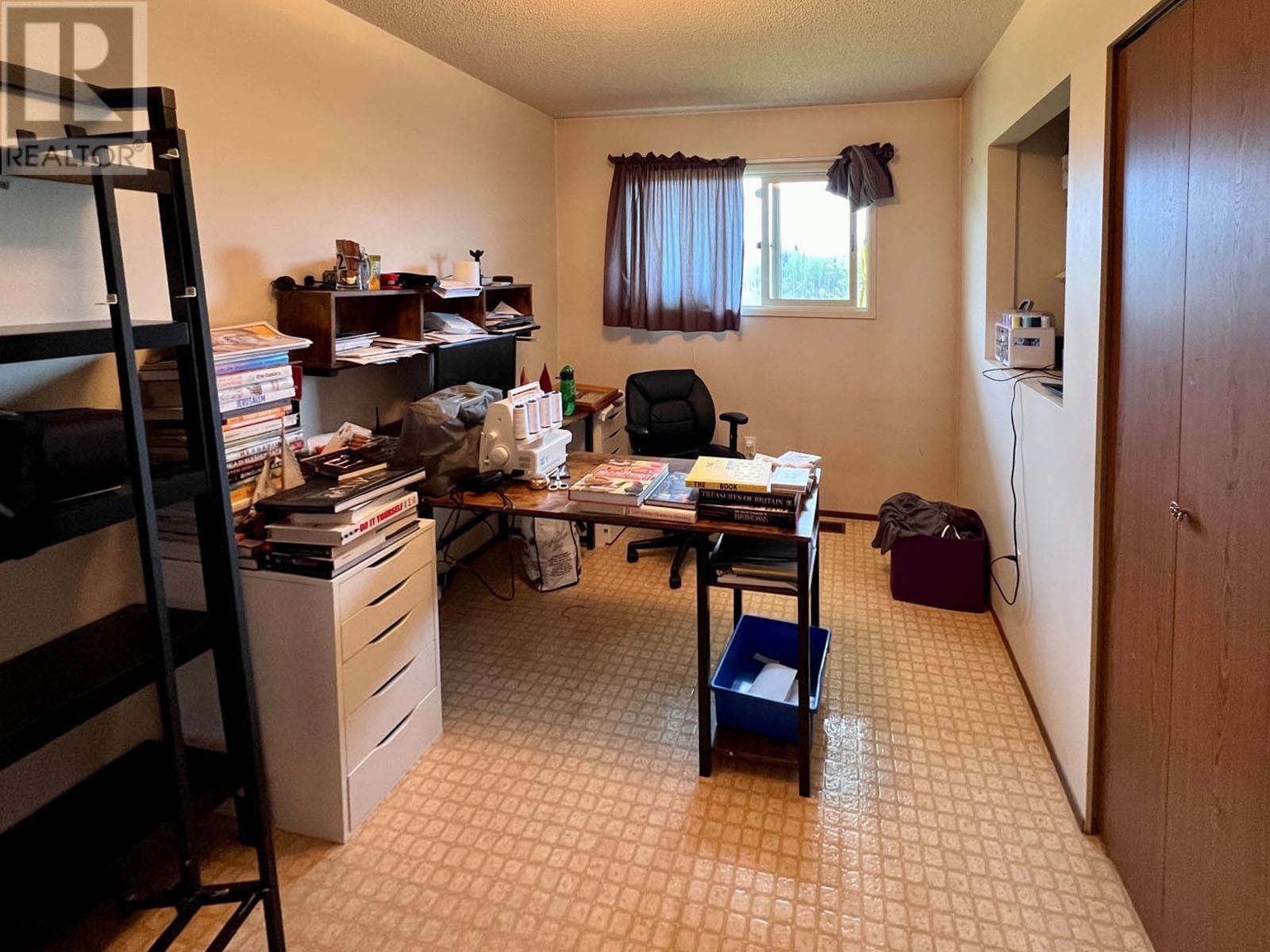 14187 PALLING Road, Burns Lake