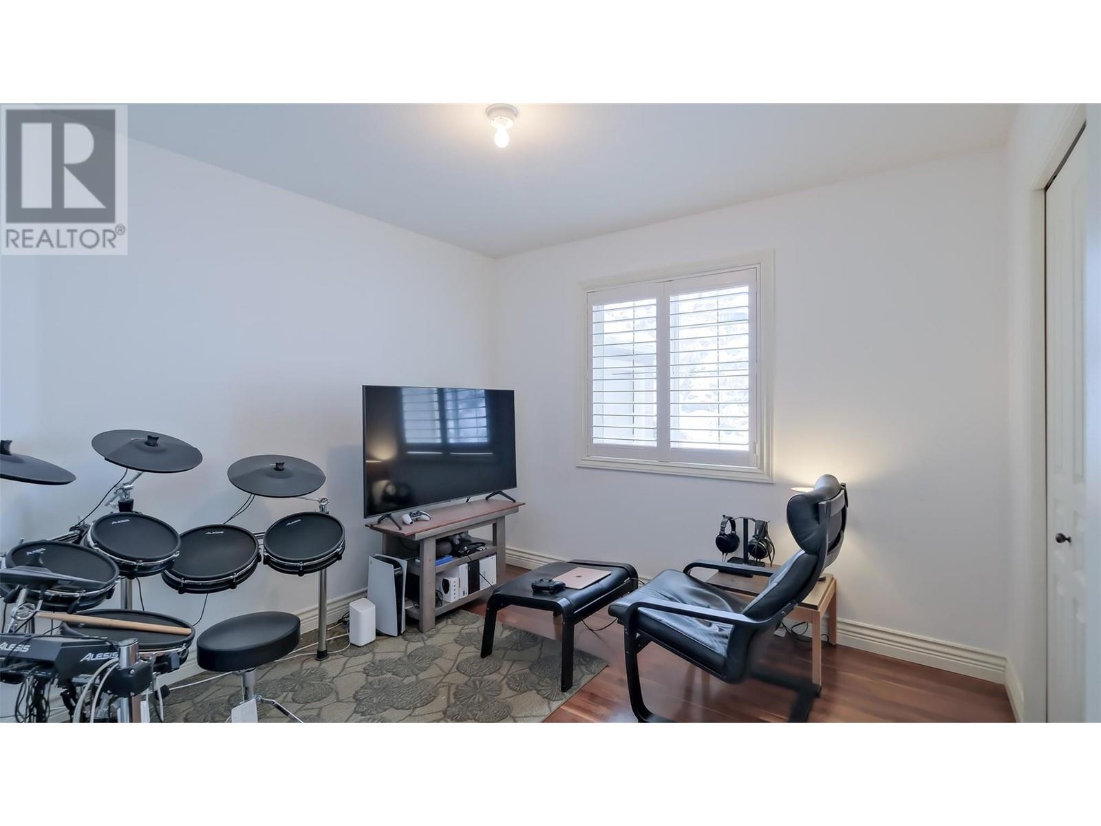  2377 Silver Place, Kelowna