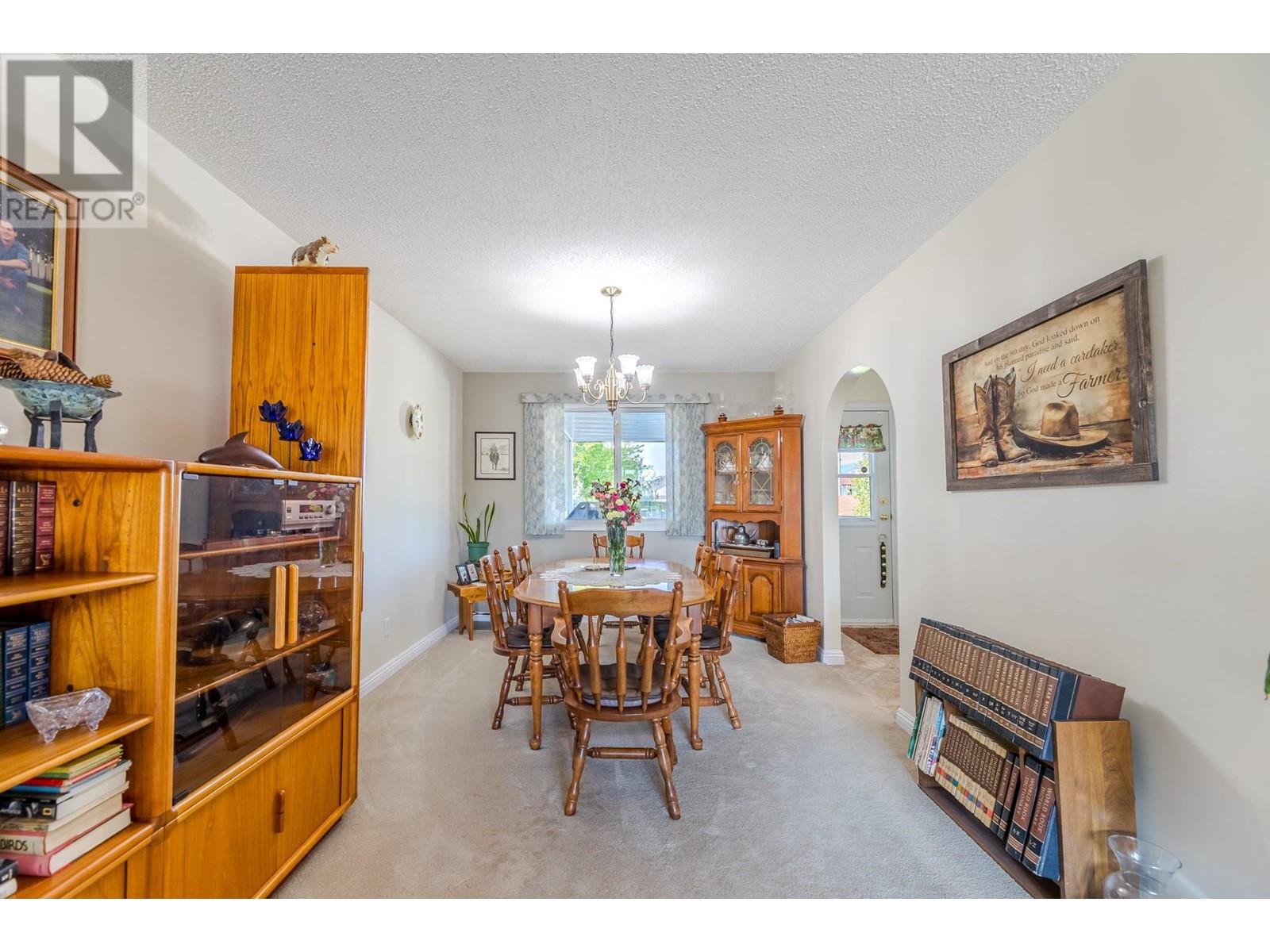 175 Lee Avenue, Penticton