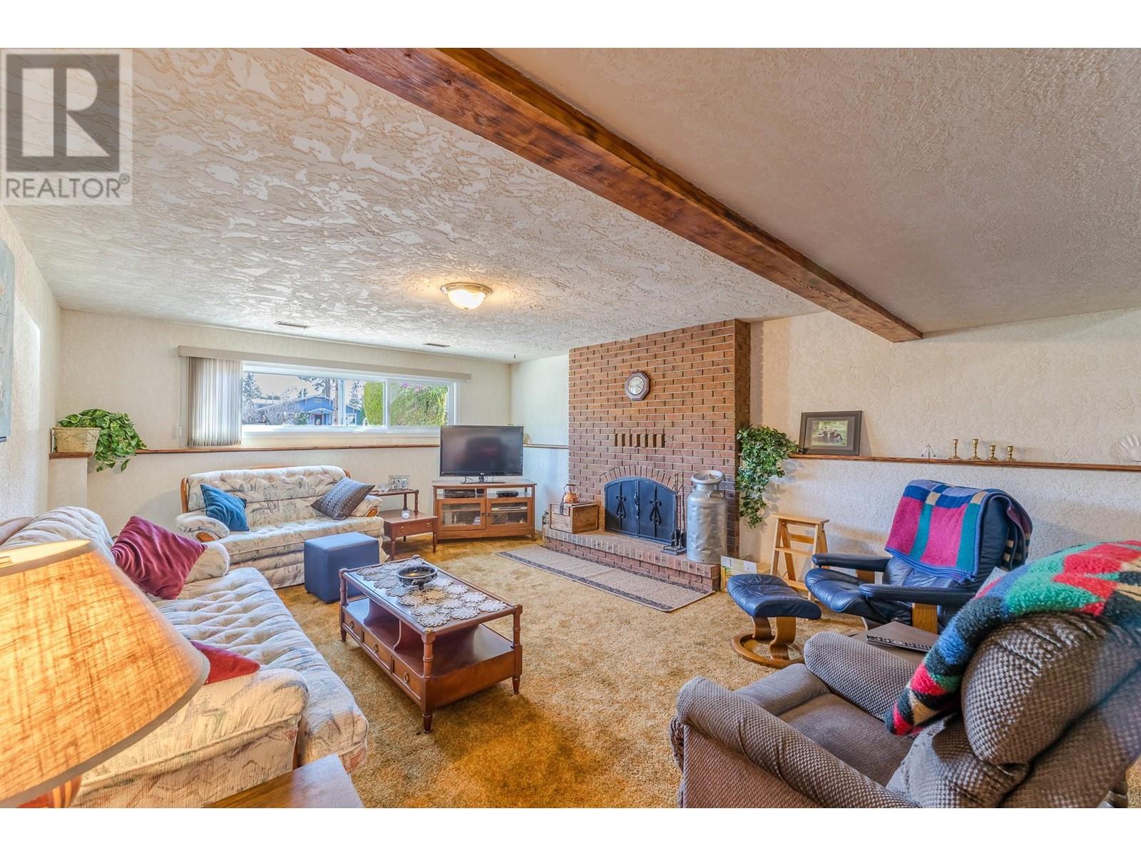 175 Lee Avenue, Penticton