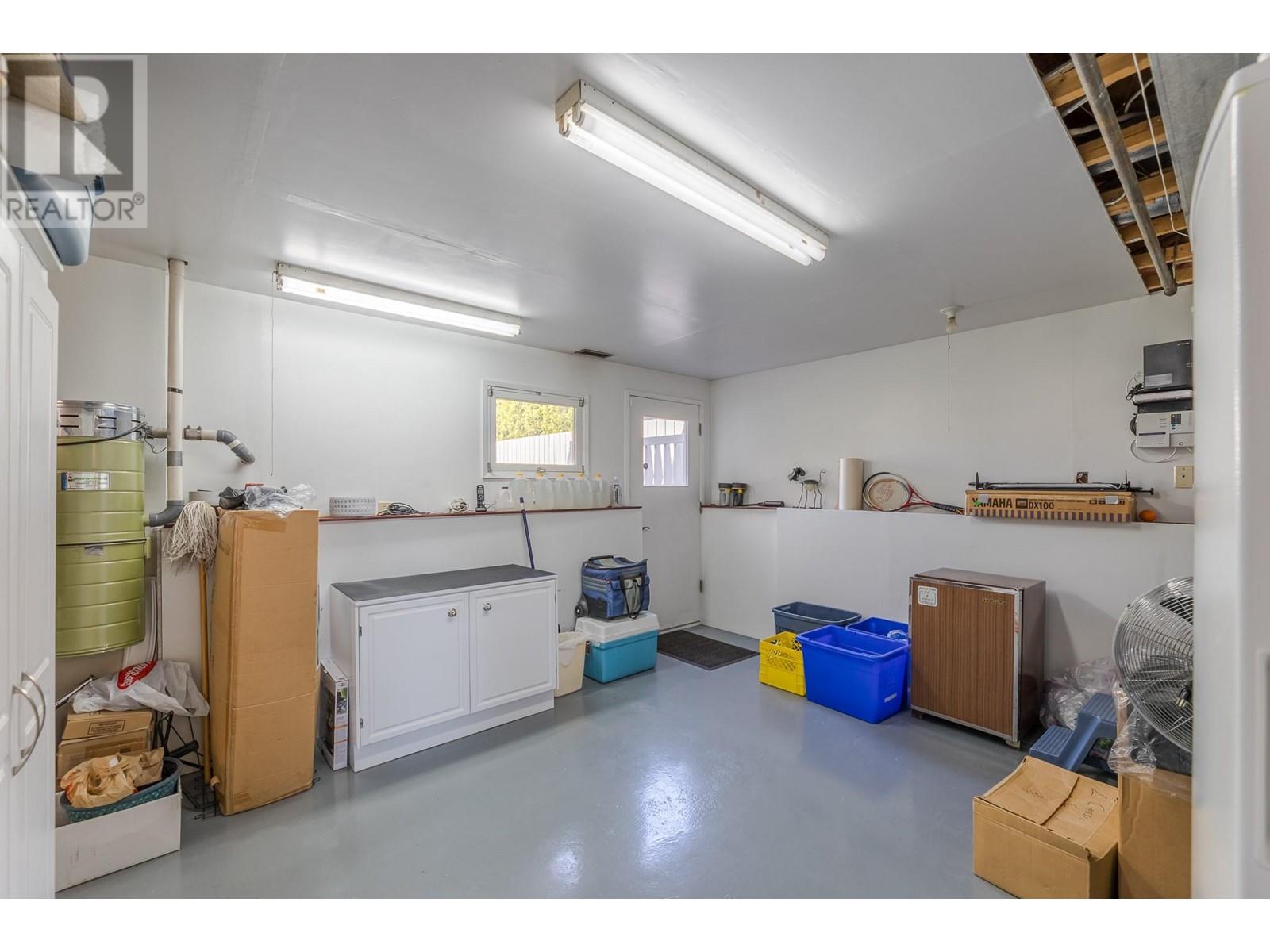 175 Lee Avenue, Penticton