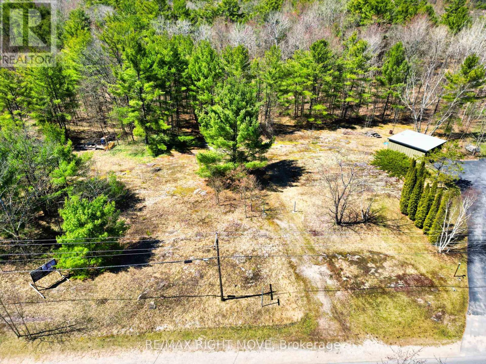 Photo 4 of 4544 Bowles Lane, Severn ON