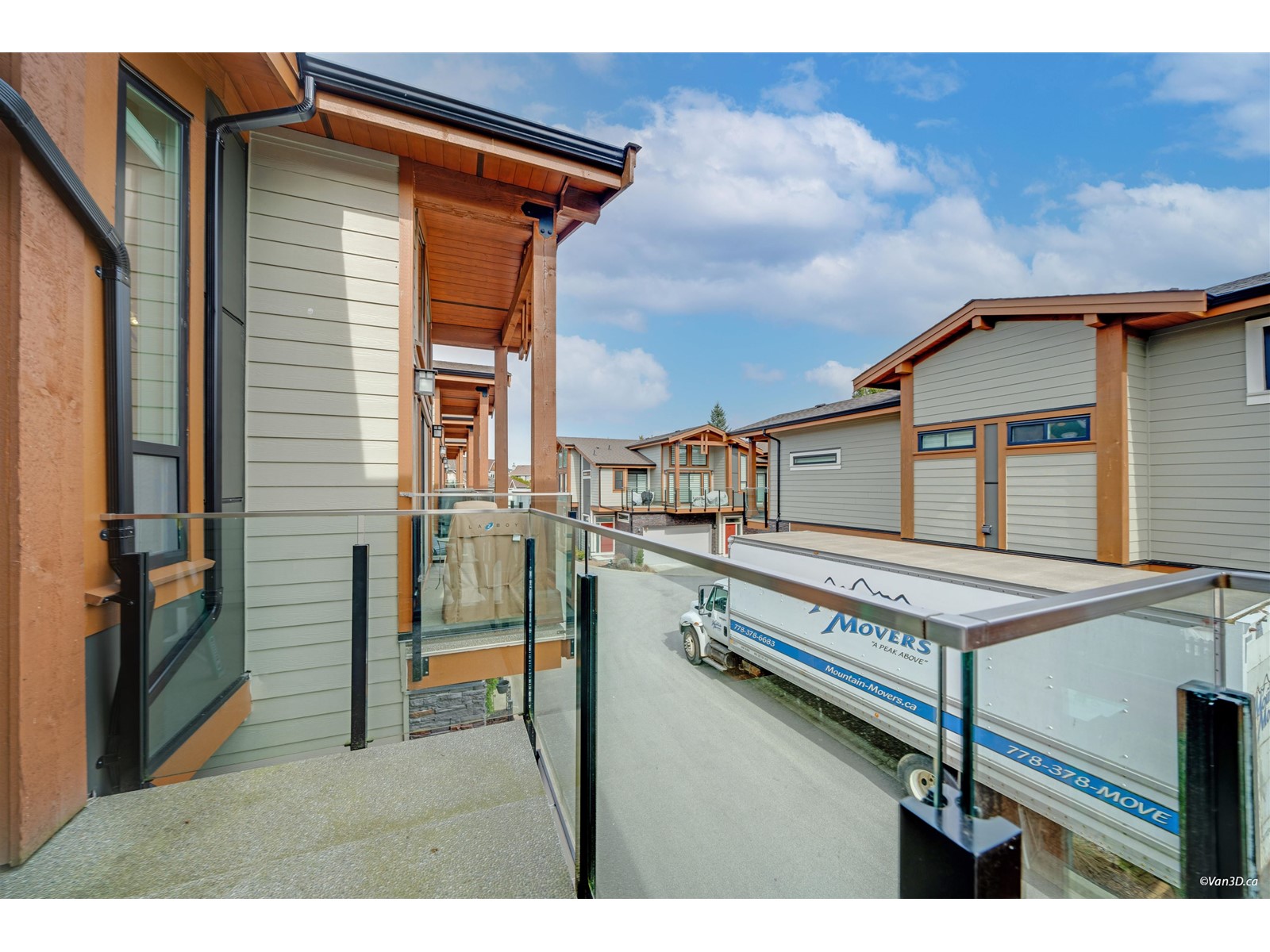 Photo 25 of 8 1454 162 B Street, Surrey BC