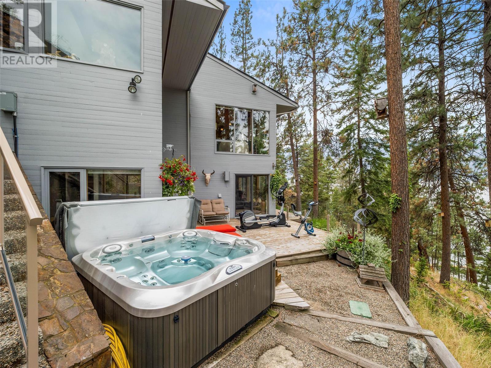 2765 Arthur Road, Kelowna