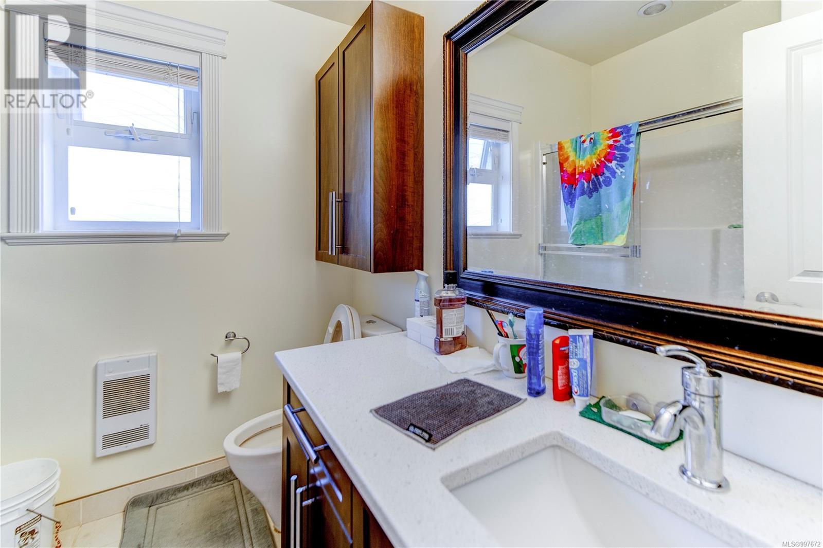  3433 Mary Anne Crescent, Colwood